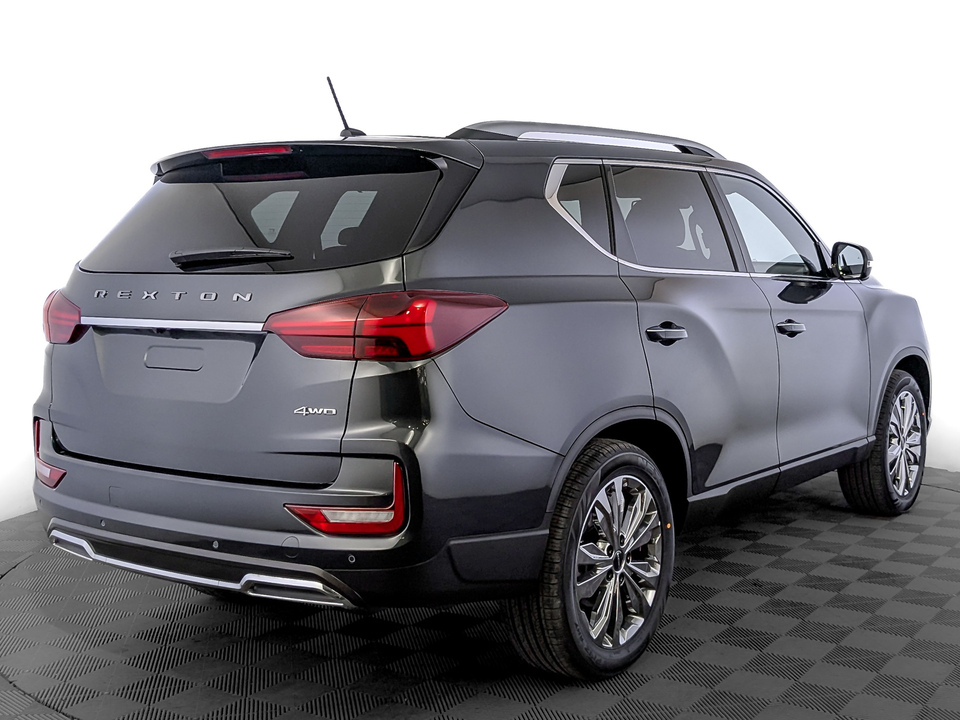 KGM Rexton Премьер 2.0T/225 6AT 4П