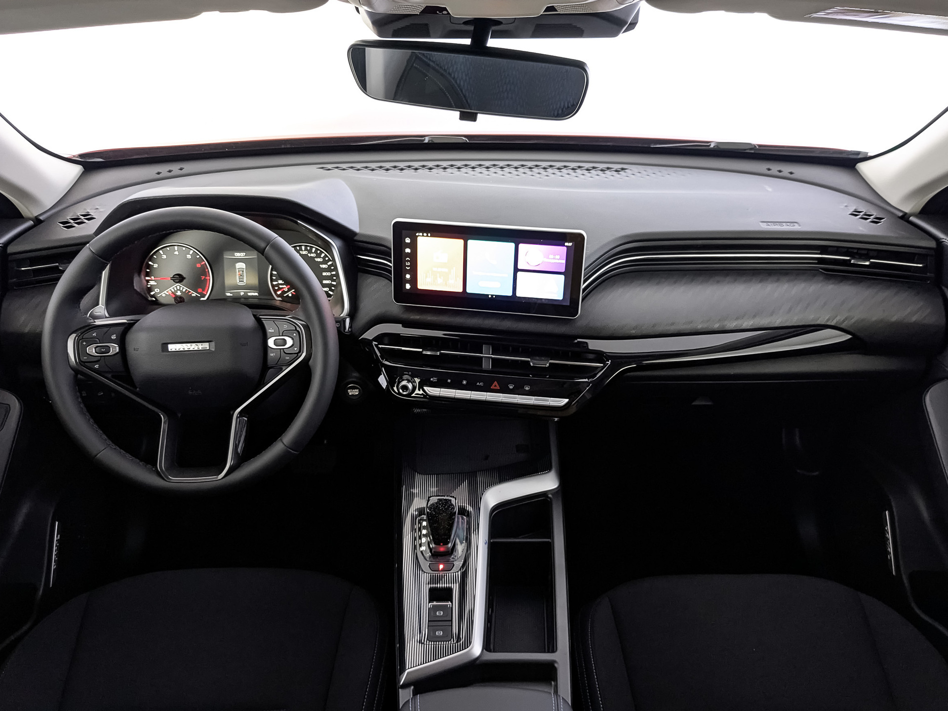 Фото Haval Jolion Оптимум 1.5T/150 7RT 4WD