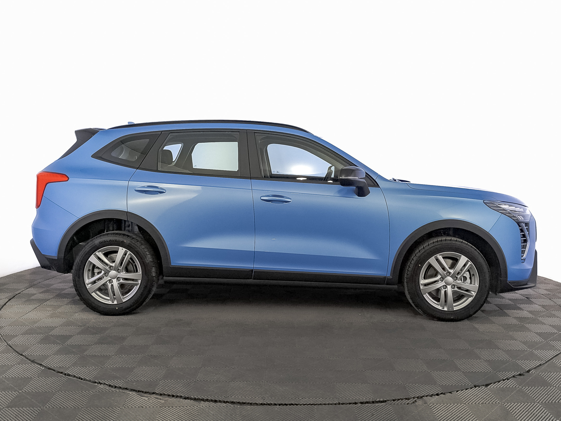 Фото Haval Jolion Оптимум 1.5T/150 7RT 4WD