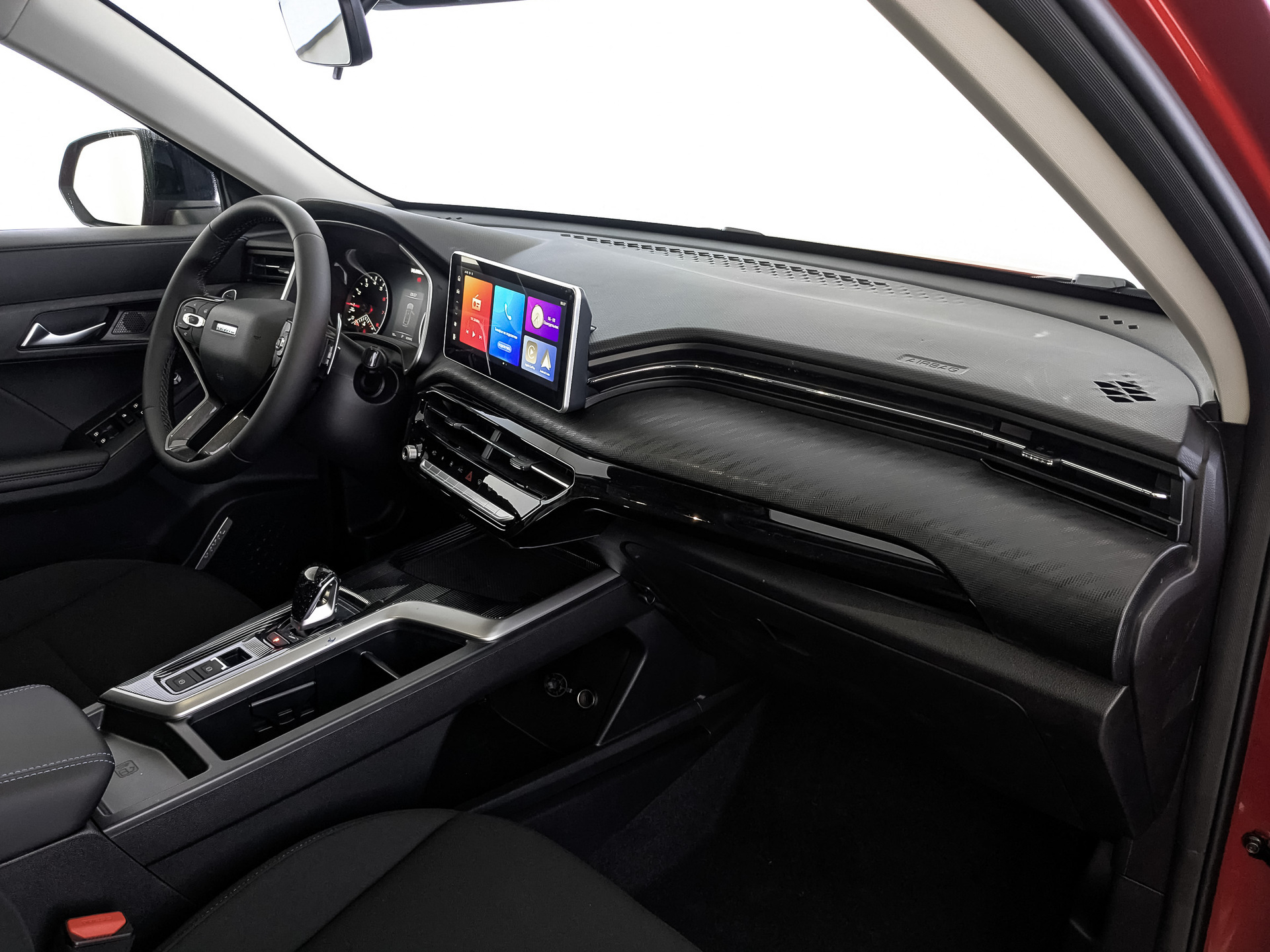 Фото Haval Jolion Оптимум 1.5T/150 7RT 4WD