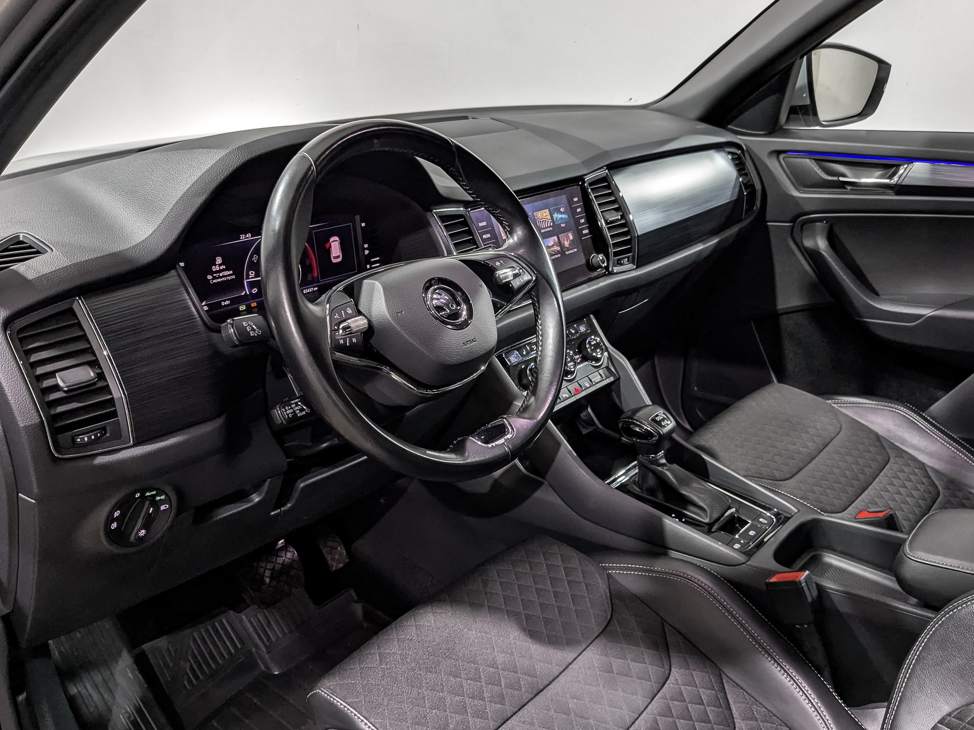 SKODA Kodiaq 1.40 (150 л.с), автомат, 2021, пробег 65 434 км