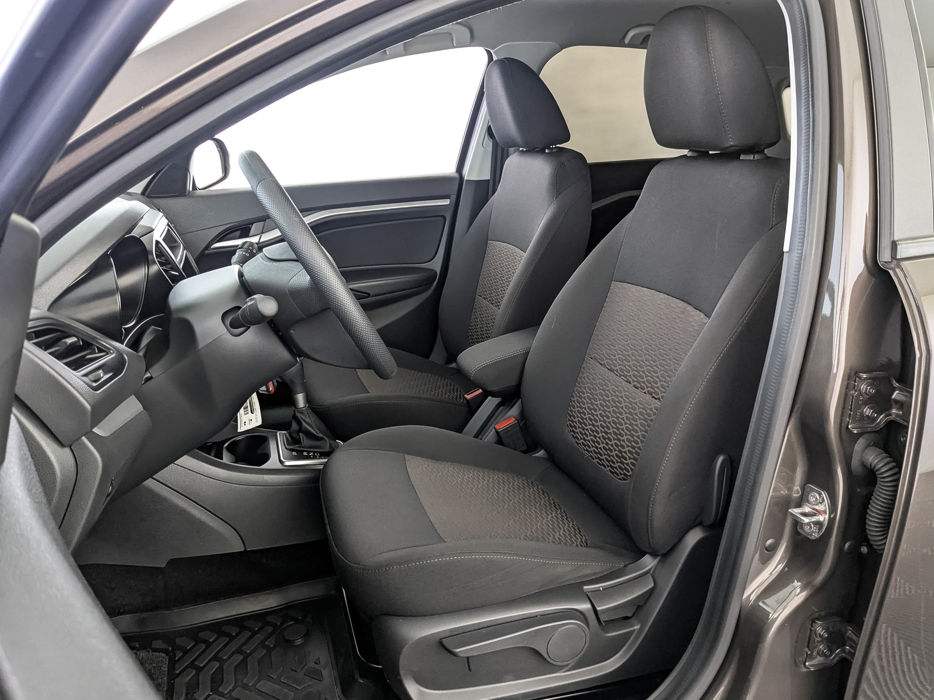 LADA Vesta 1.60 (113 л.с), автомат, 2021, пробег 41 533 км