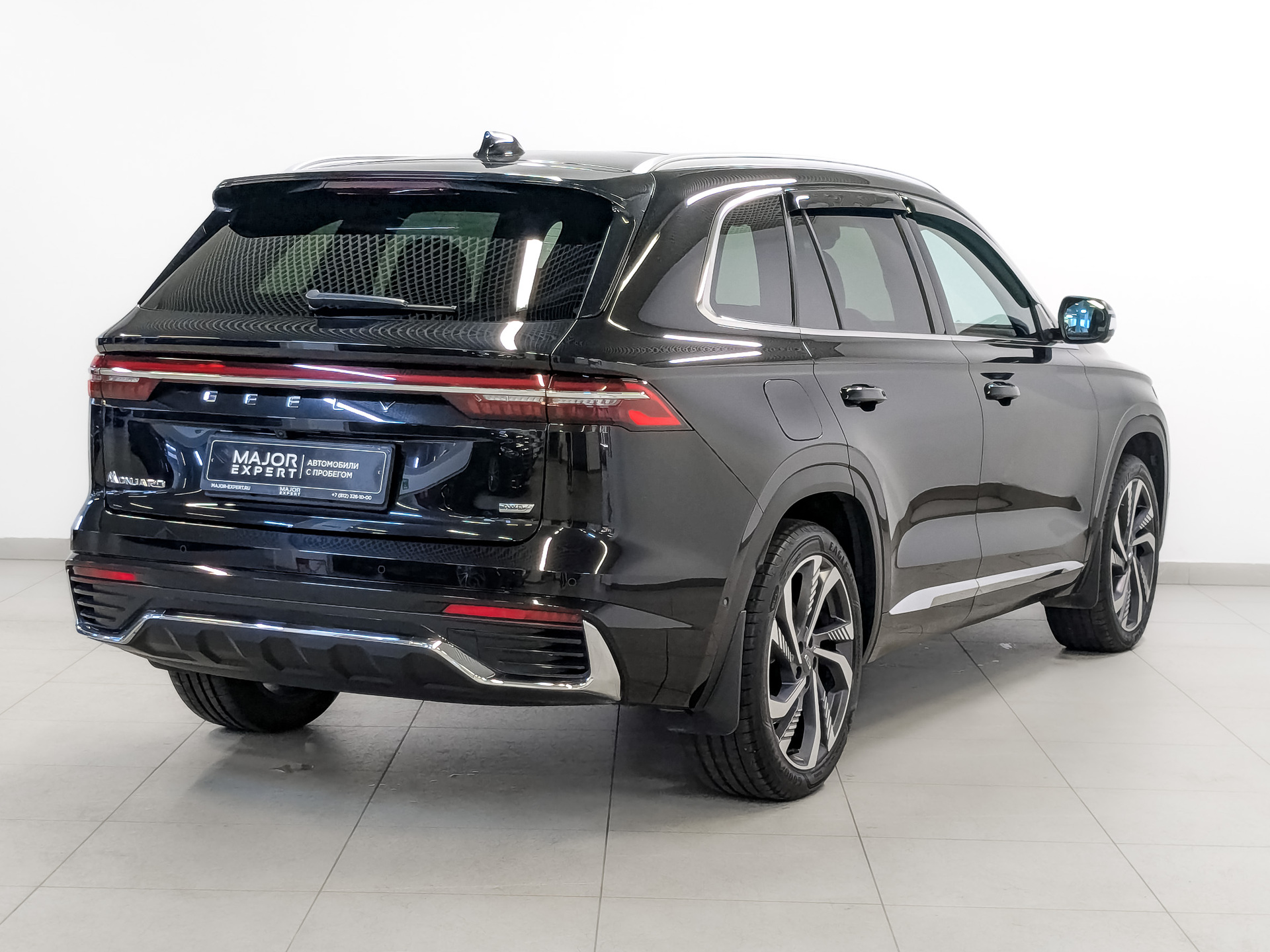 GEELY Monjaro 2.00 (238 л.с), автомат, 2023, пробег 37 140 км