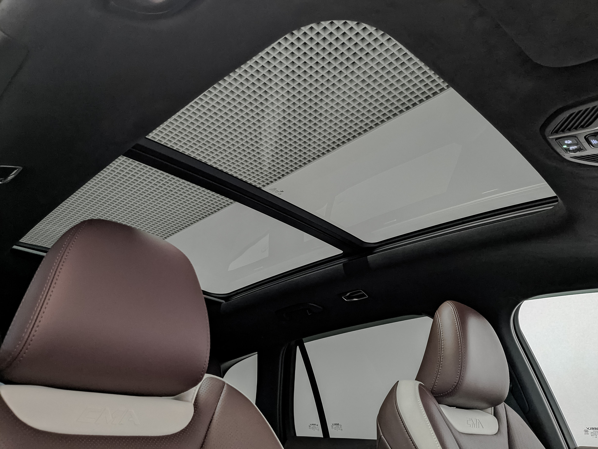 GEELY Monjaro 2.00 (238 л.с), автомат, 2023, пробег 37 140 км