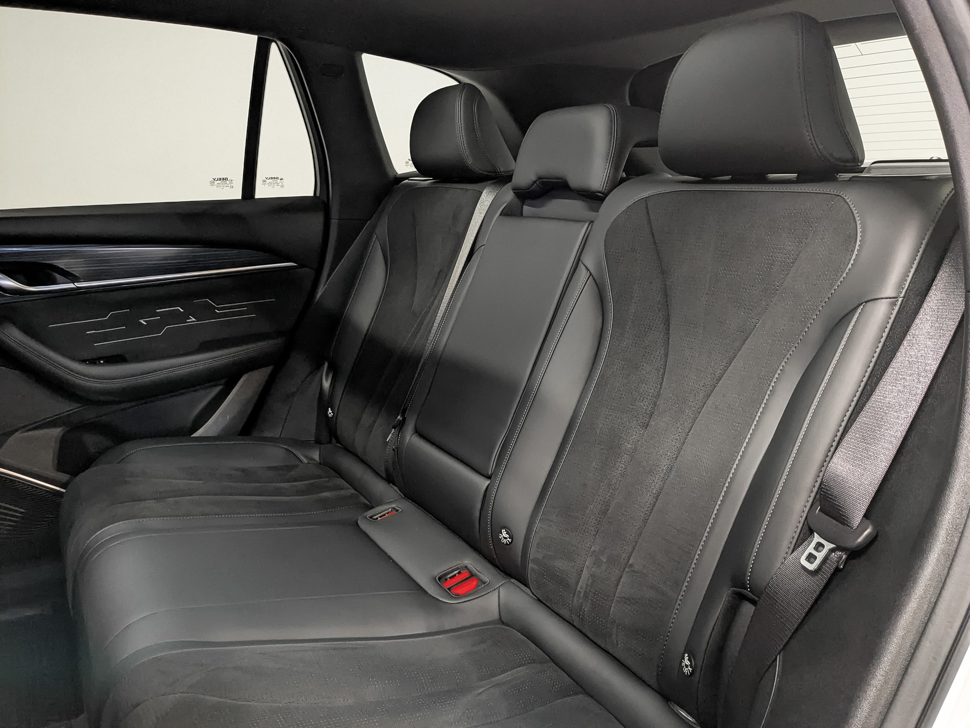 GEELY Monjaro 2.00 (238 л.с), автомат, 2024, пробег 20 359 км