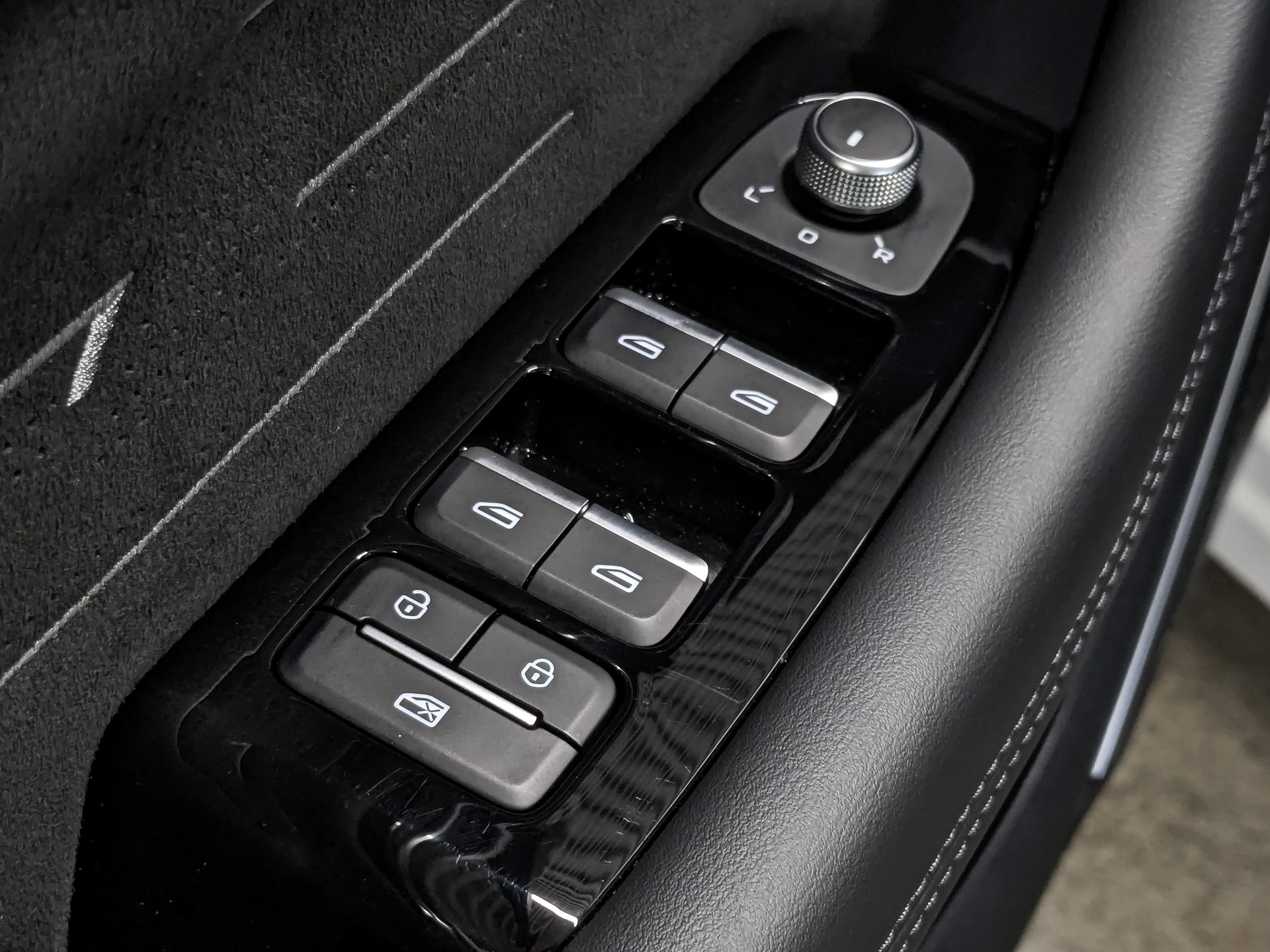 GEELY Monjaro 2.00 (238 л.с), автомат, 2024, пробег 20 359 км