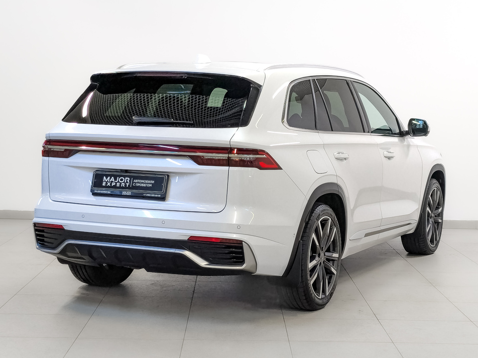 Фото Geely Monjaro с пробегом 20 359 км