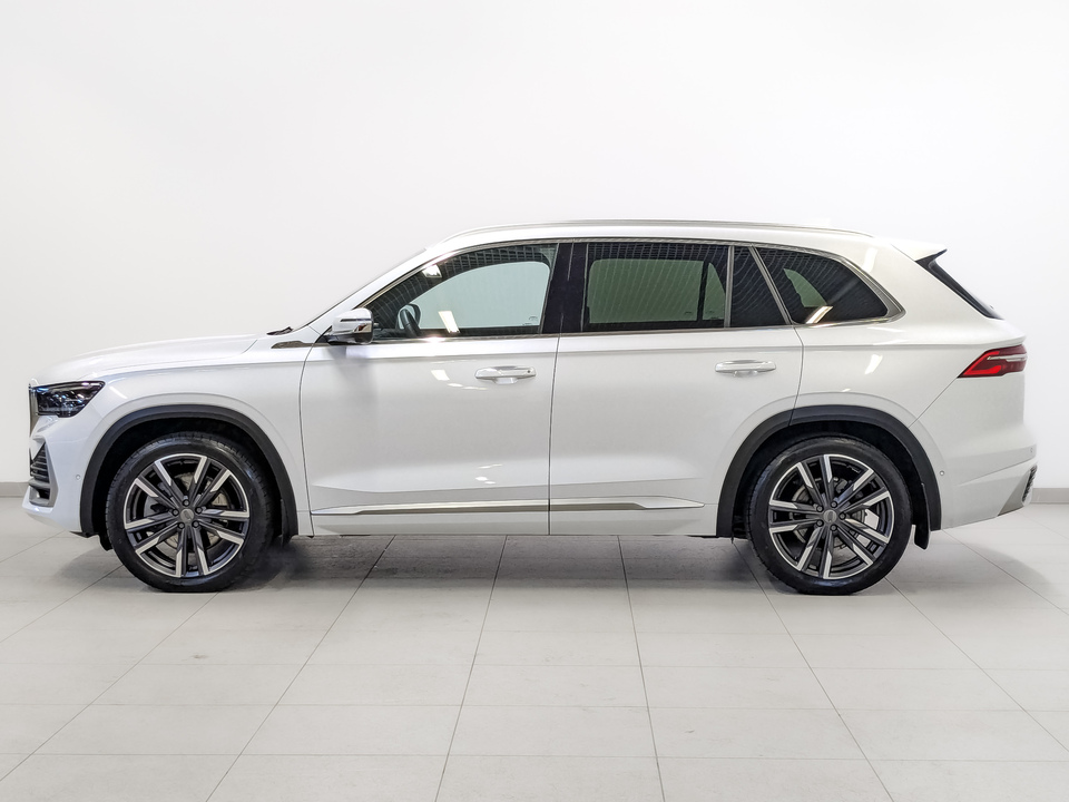 Фото Geely Monjaro с пробегом 20 359 км