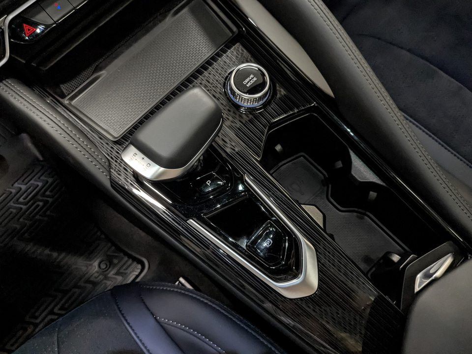 Фото Geely Monjaro с пробегом 20 359 км