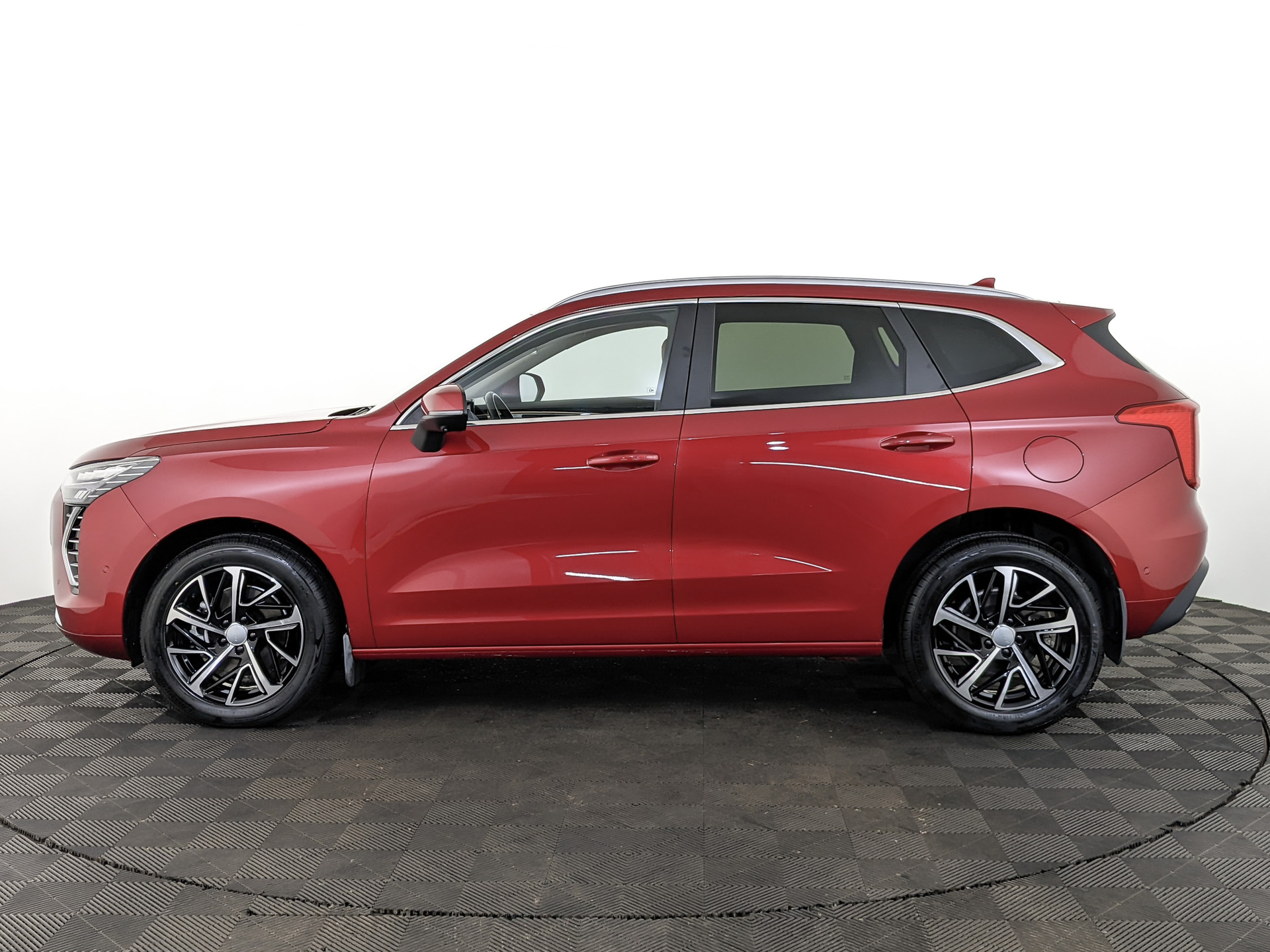 HAVAL Jolion 1.50 (143 л.с), автомат, 2023, пробег 33 600 км