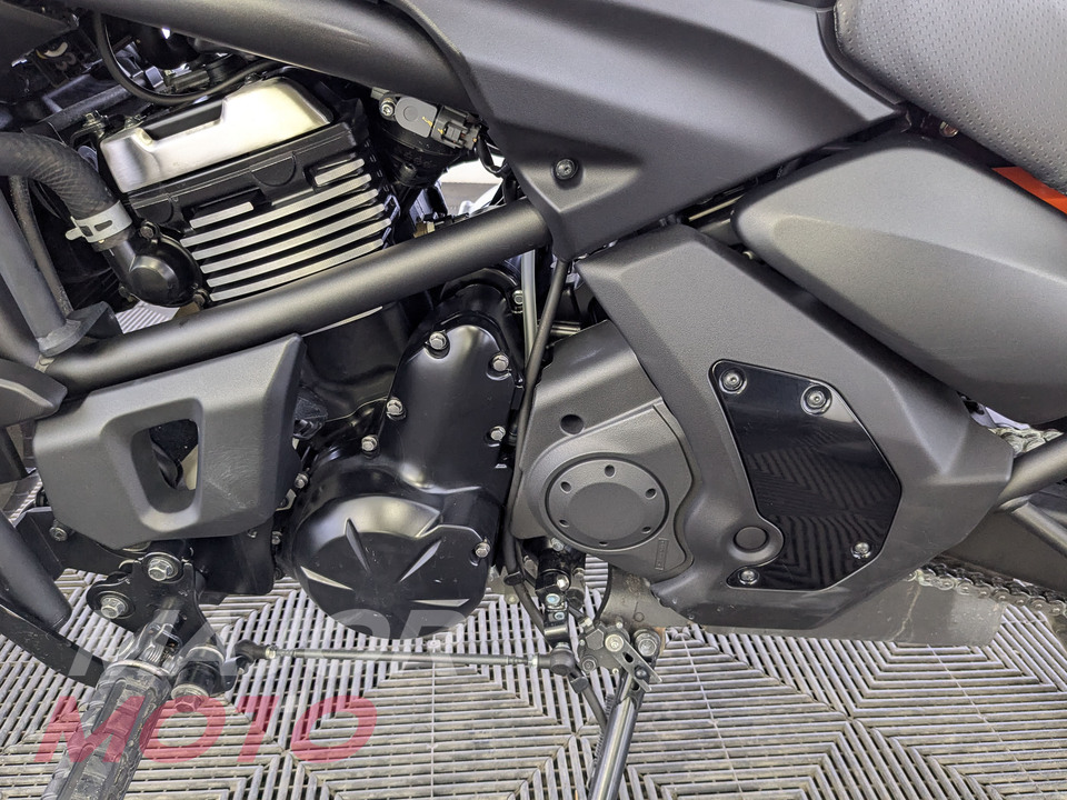 Kawasaki Vulcan S ABS - фото №10