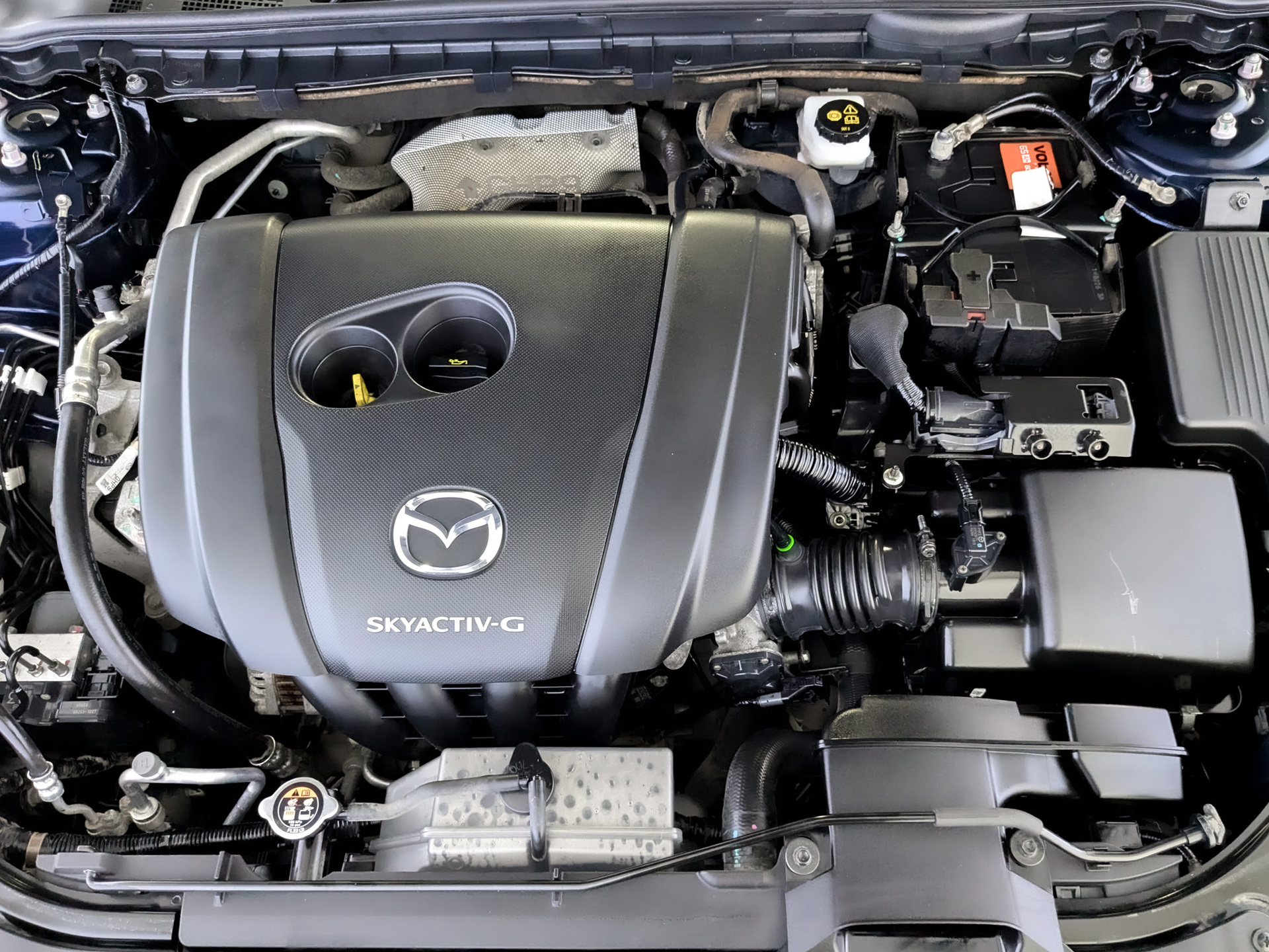 MAZDA 6 2.00 (150 л.с), автомат, 2021, пробег 132 287 км