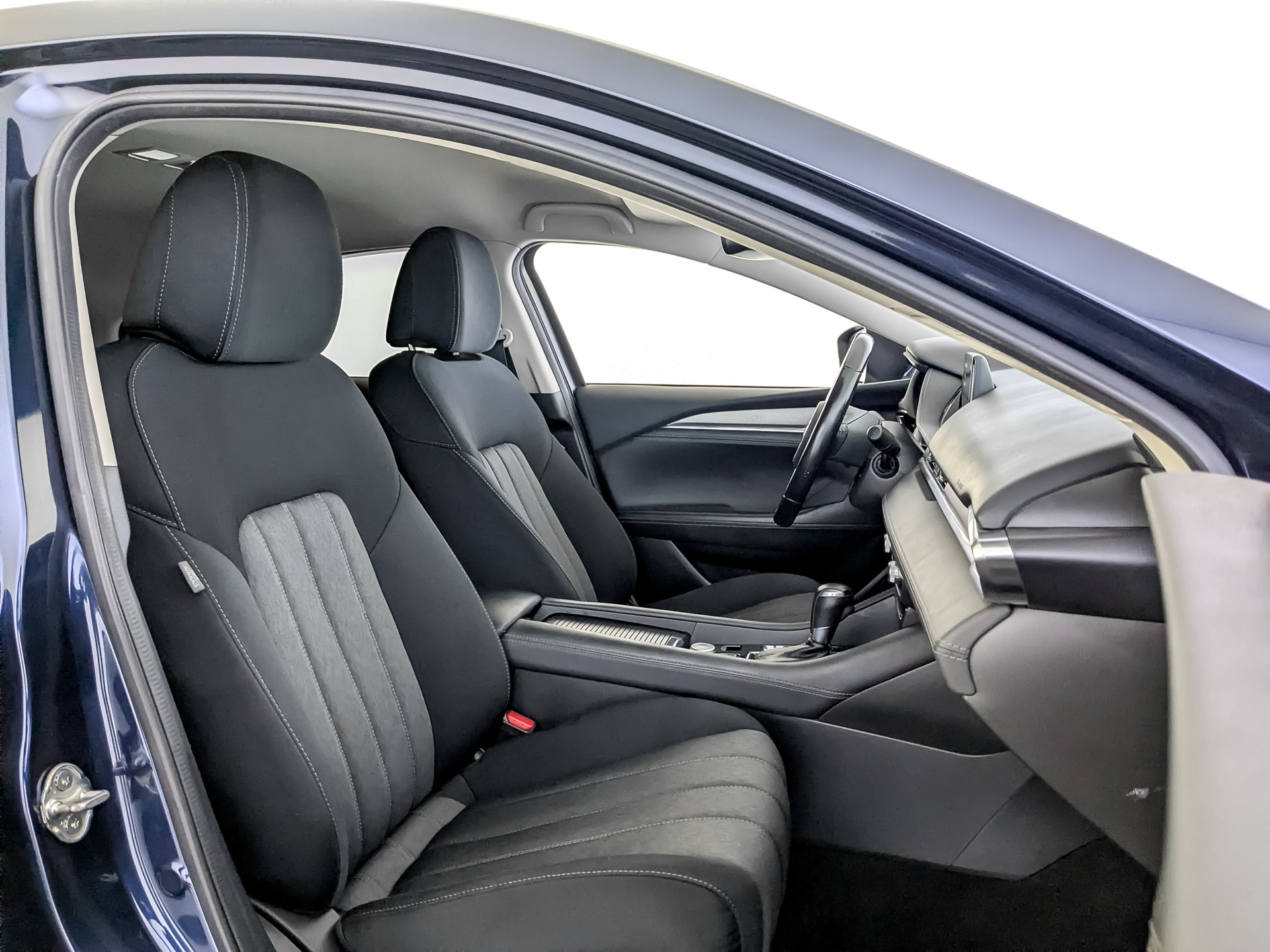 MAZDA 6 2.00 (150 л.с), автомат, 2021, пробег 132 287 км