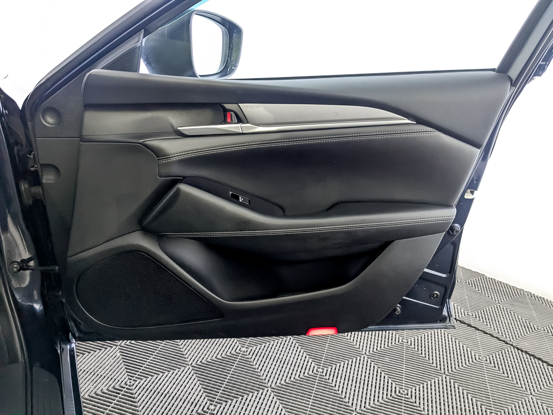 MAZDA 6 2.00 (150 л.с), автомат, 2021, пробег 132 287 км