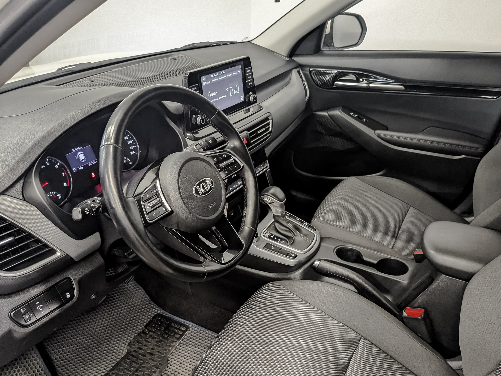 KIA Seltos 2.00 (149 л.с), автомат, 2020, пробег 98 754 км