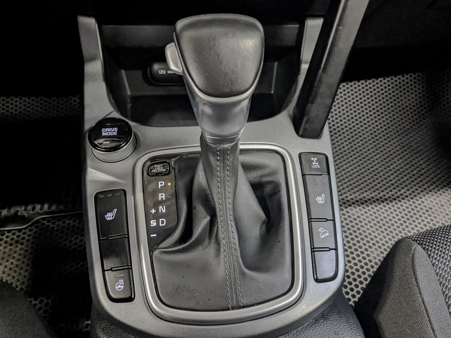 KIA Seltos 2.00 (149 л.с), автомат, 2020, пробег 98 754 км