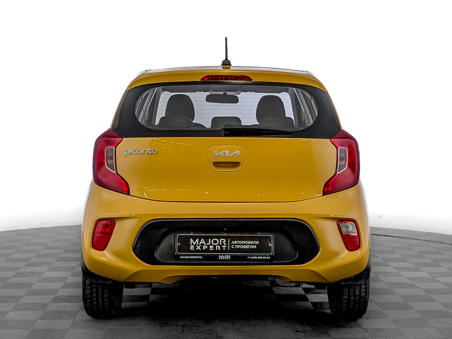 KIA Picanto 1.00 (67 л.с), автомат, 2022, пробег 27 500 км
