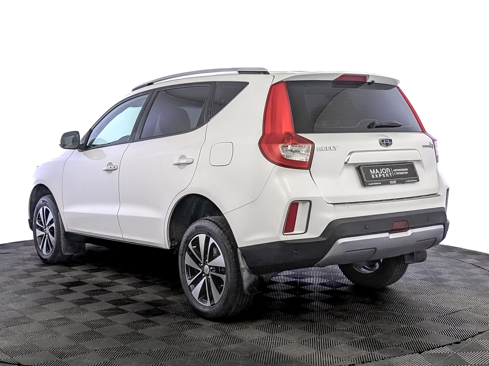 GEELY Emgrand X7 1.80 (131 л.с), механическая, 2019, пробег 141 417 км