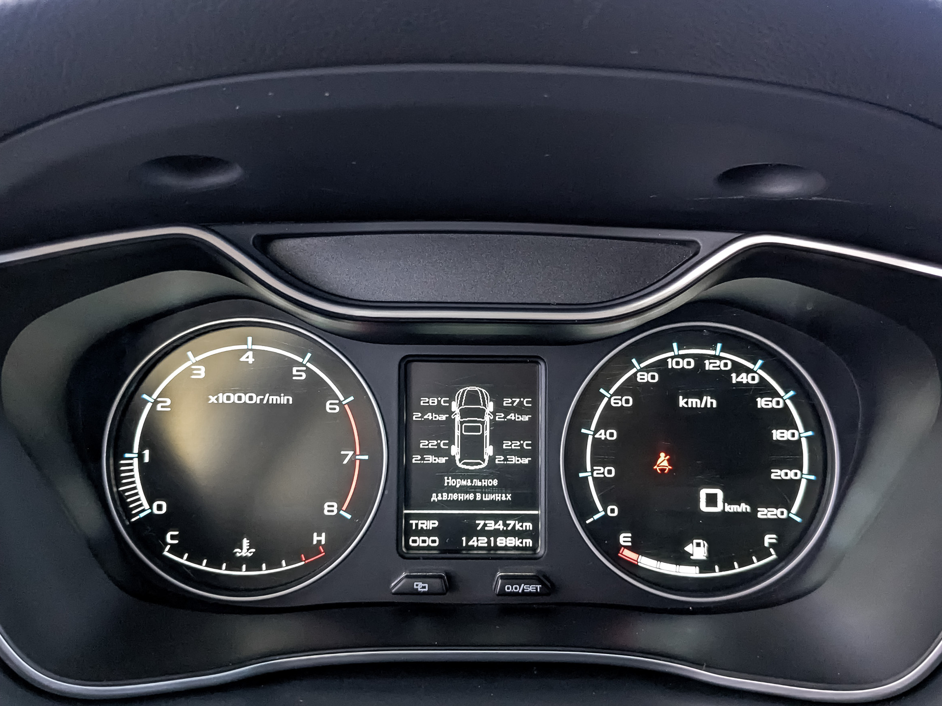 GEELY Emgrand X7 1.80 (131 л.с), механическая, 2019, пробег 141 417 км