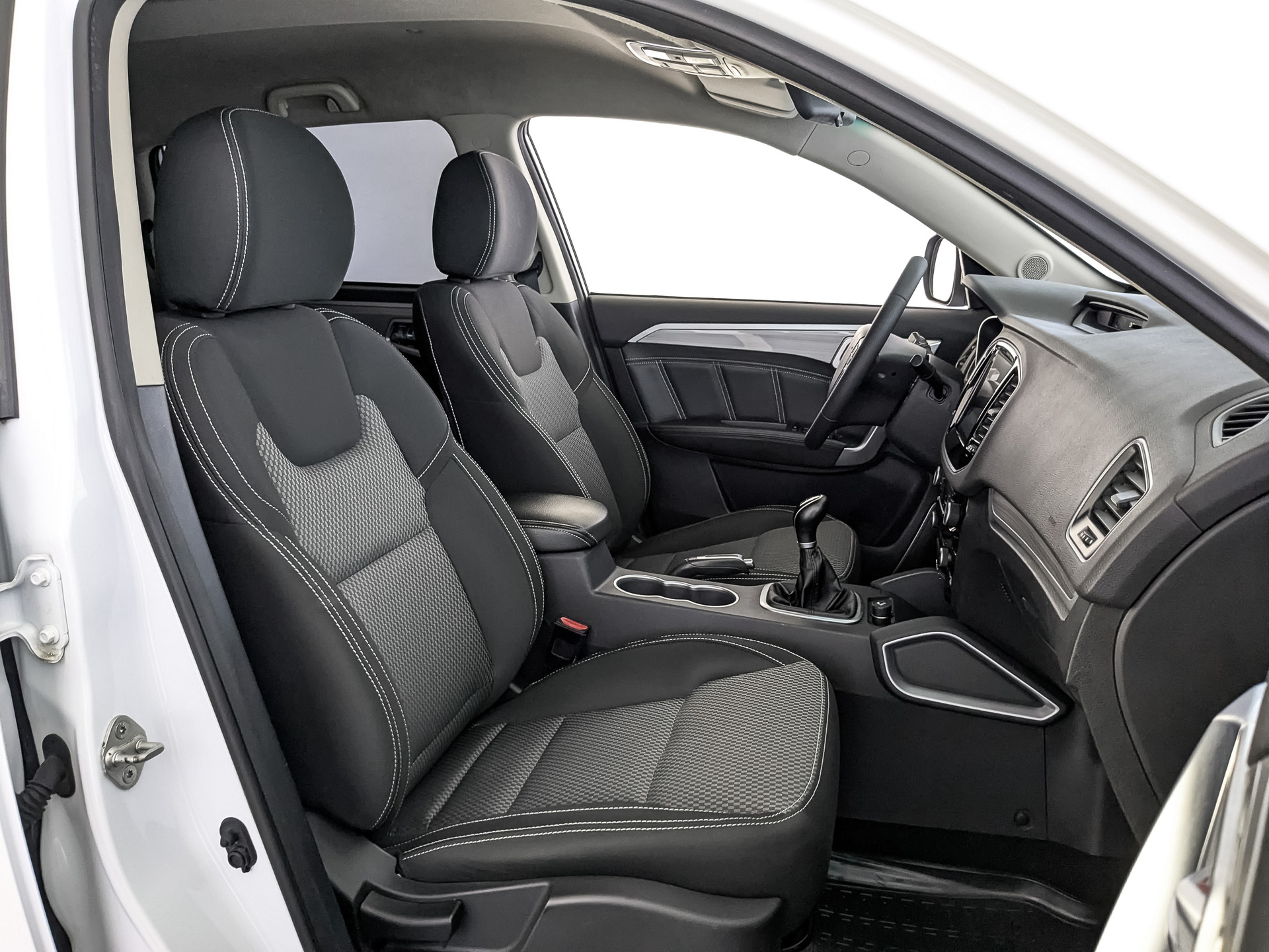 GEELY Emgrand X7 1.80 (131 л.с), механическая, 2019, пробег 141 417 км