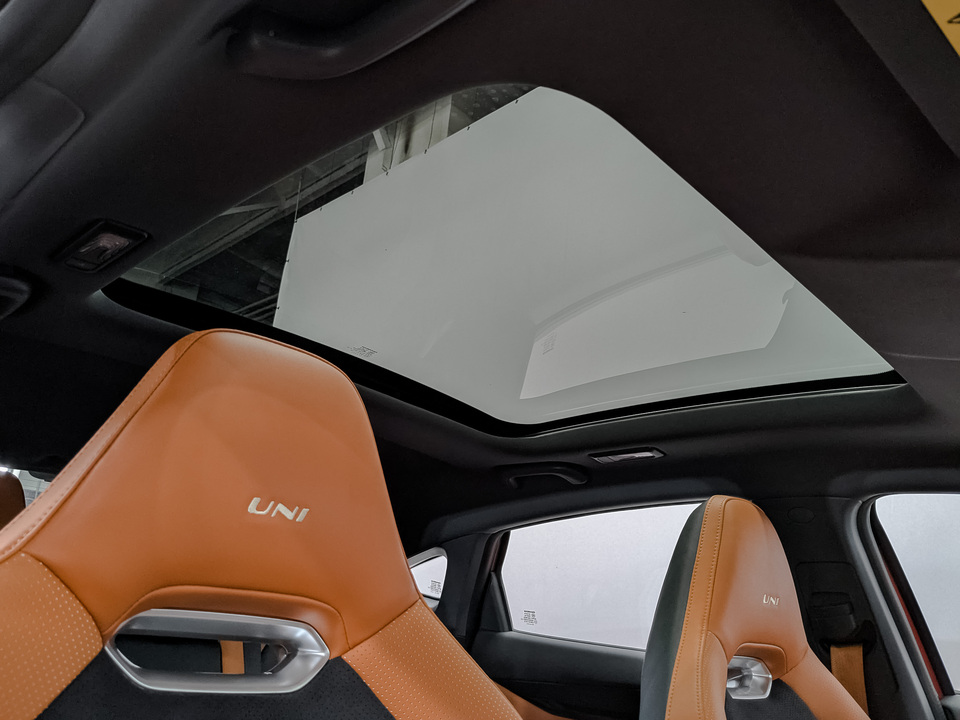 Фото Changan UNI-V с пробегом 22 077 км