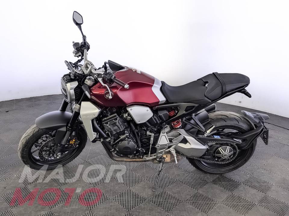 Honda CB 1000R - фото №4