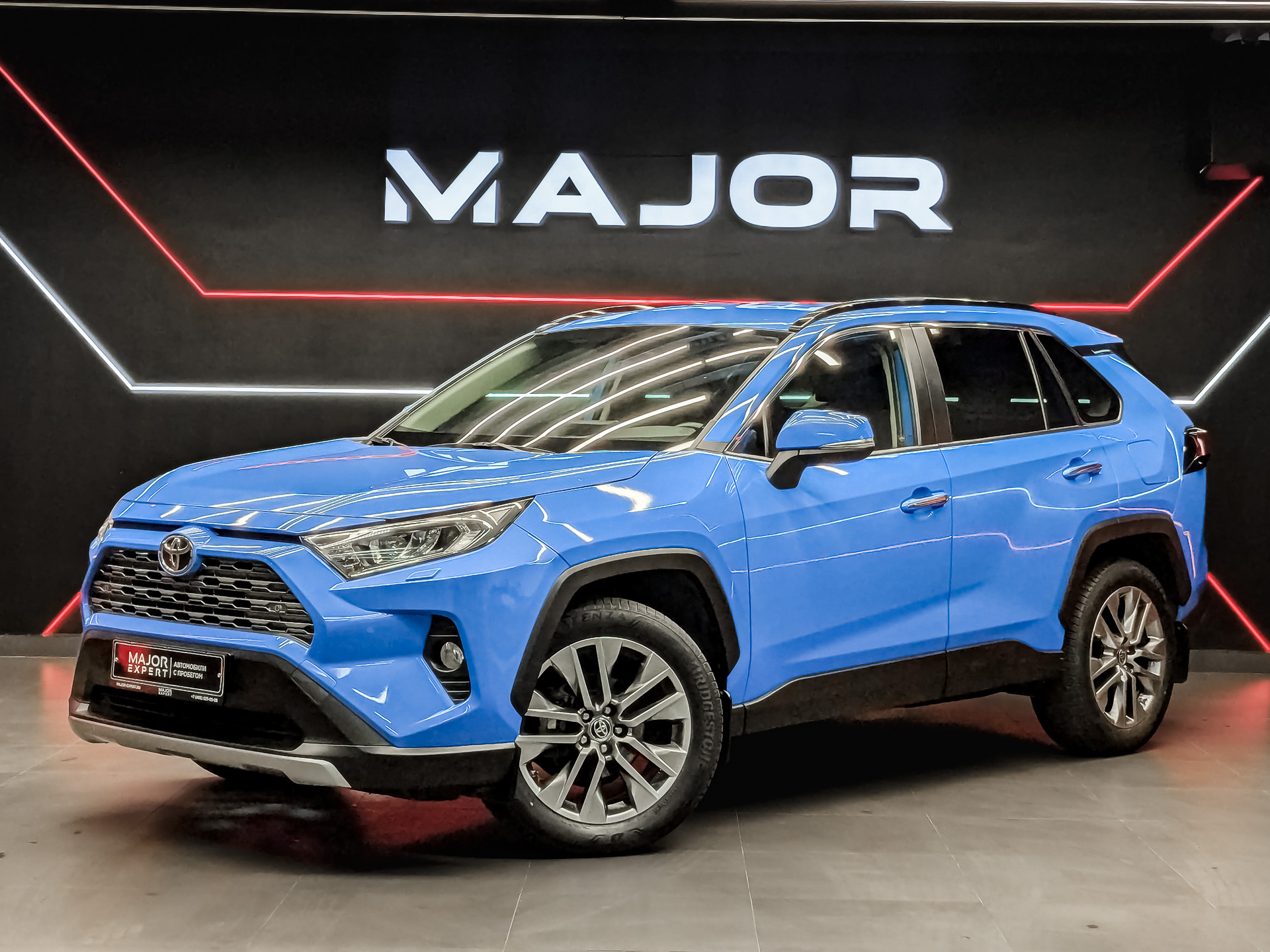 TOYOTA Rav-4 2.00 (149 л.с), автомат, 2020, пробег 69 622 км