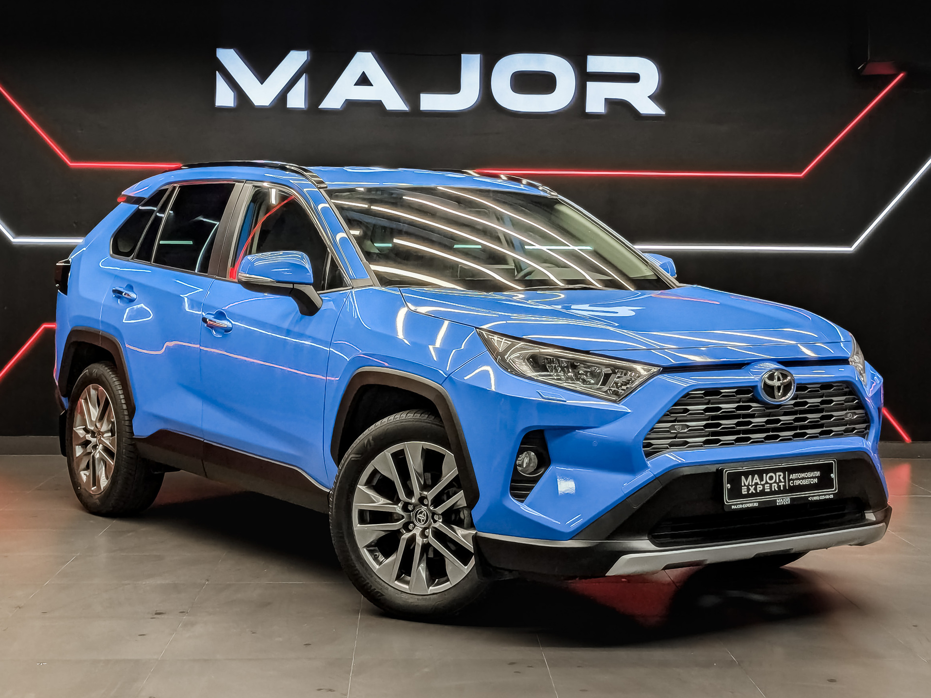 TOYOTA Rav-4 2.00 (149 л.с), автомат, 2020, пробег 69 622 км