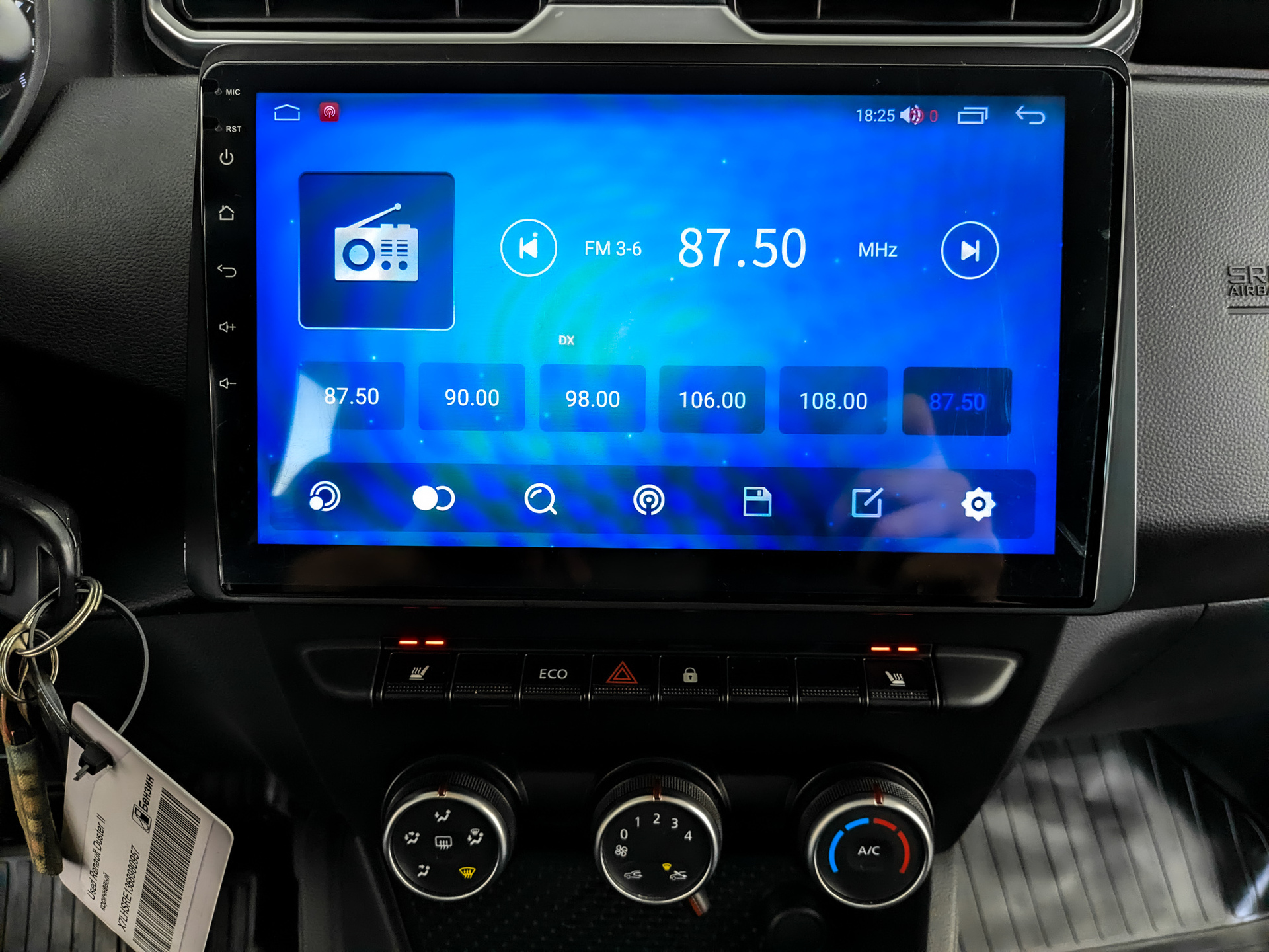RENAULT Duster 1.60 (114 л.с), механическая, 2022, пробег 52 000 км