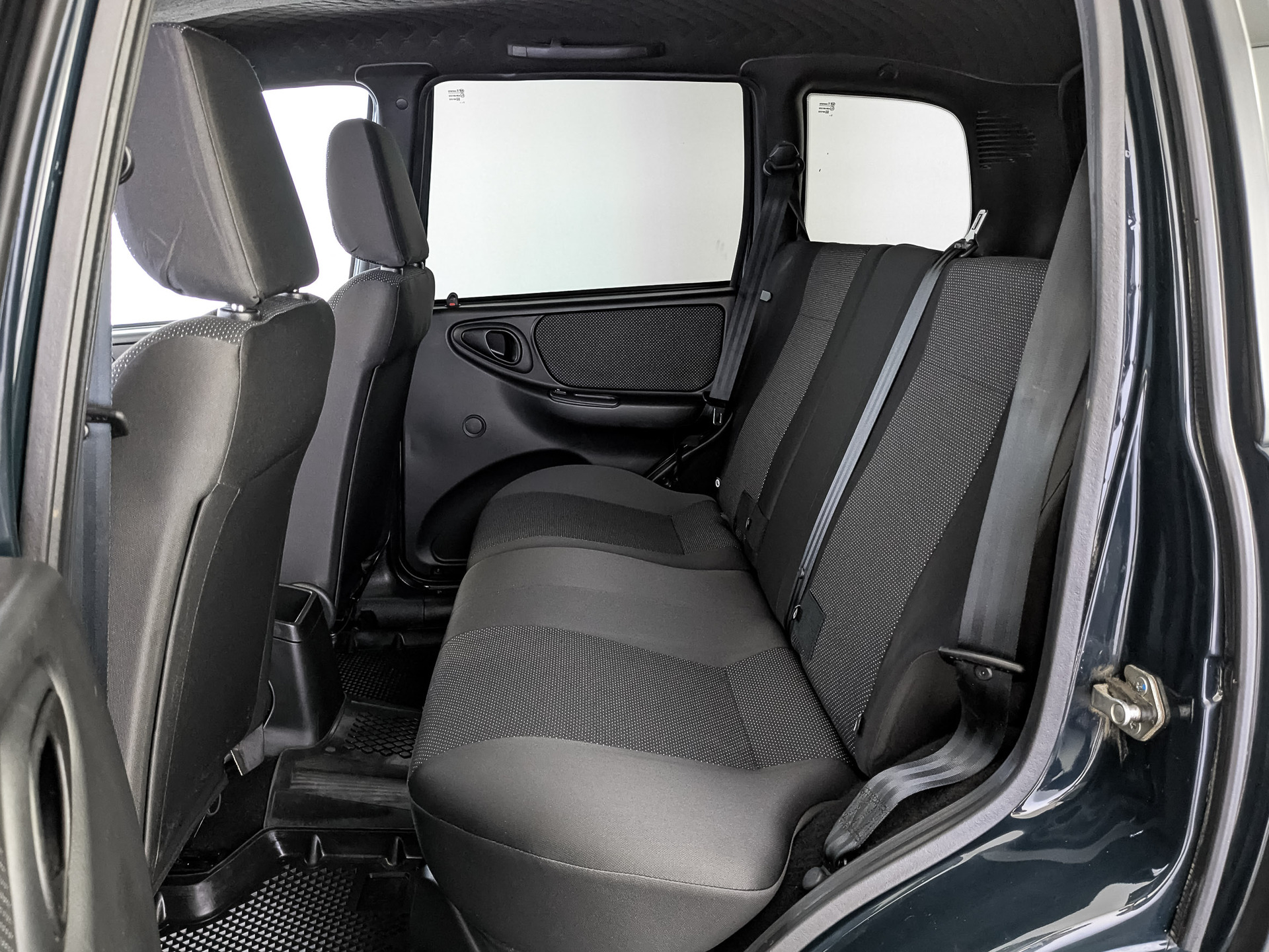 LADA Niva Travel 1.70 (83 л.с), механическая, 2024, пробег 29 147 км