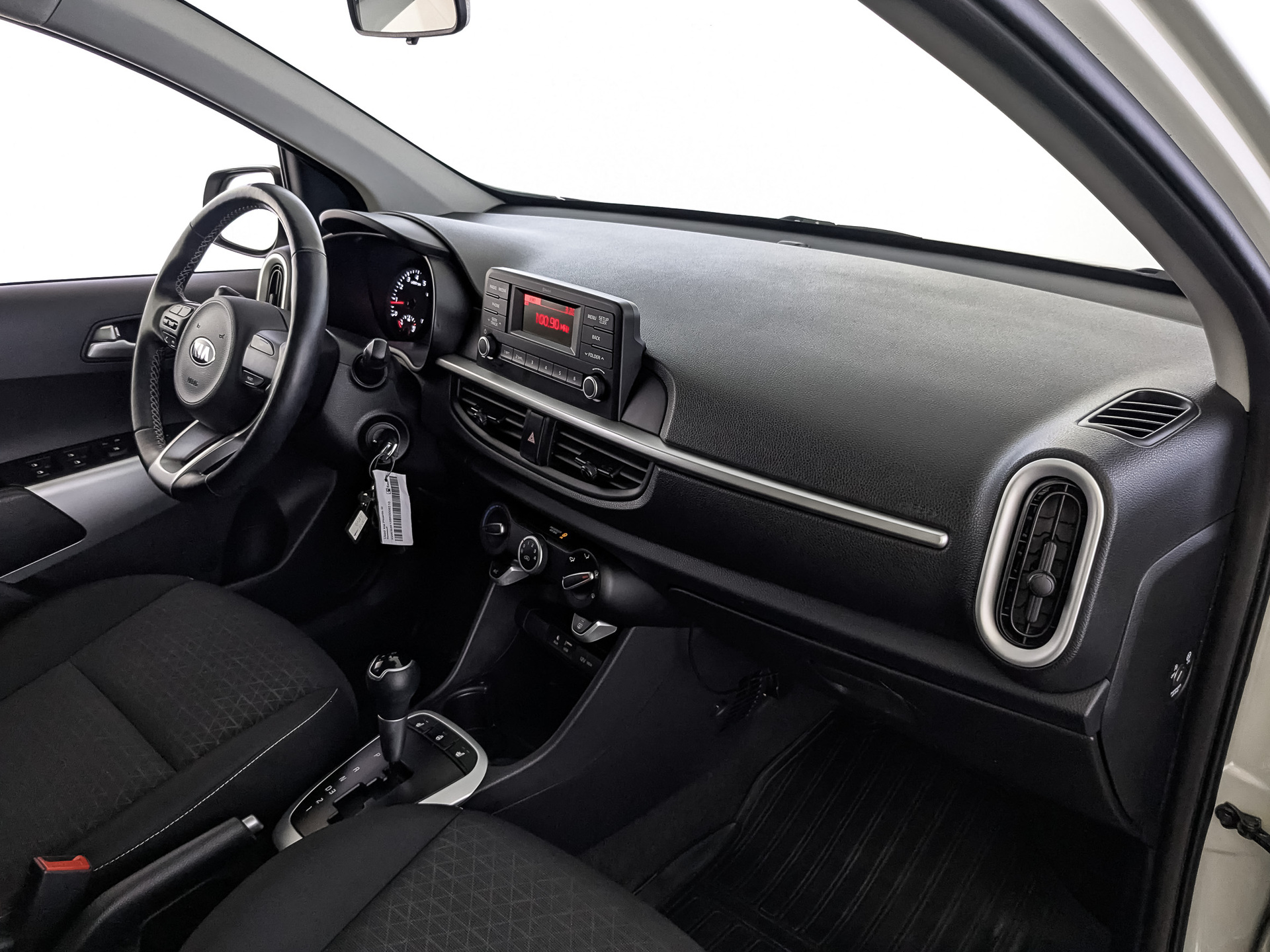KIA Picanto 1.20 (84 л.с), автомат, 2019, пробег 39 178 км