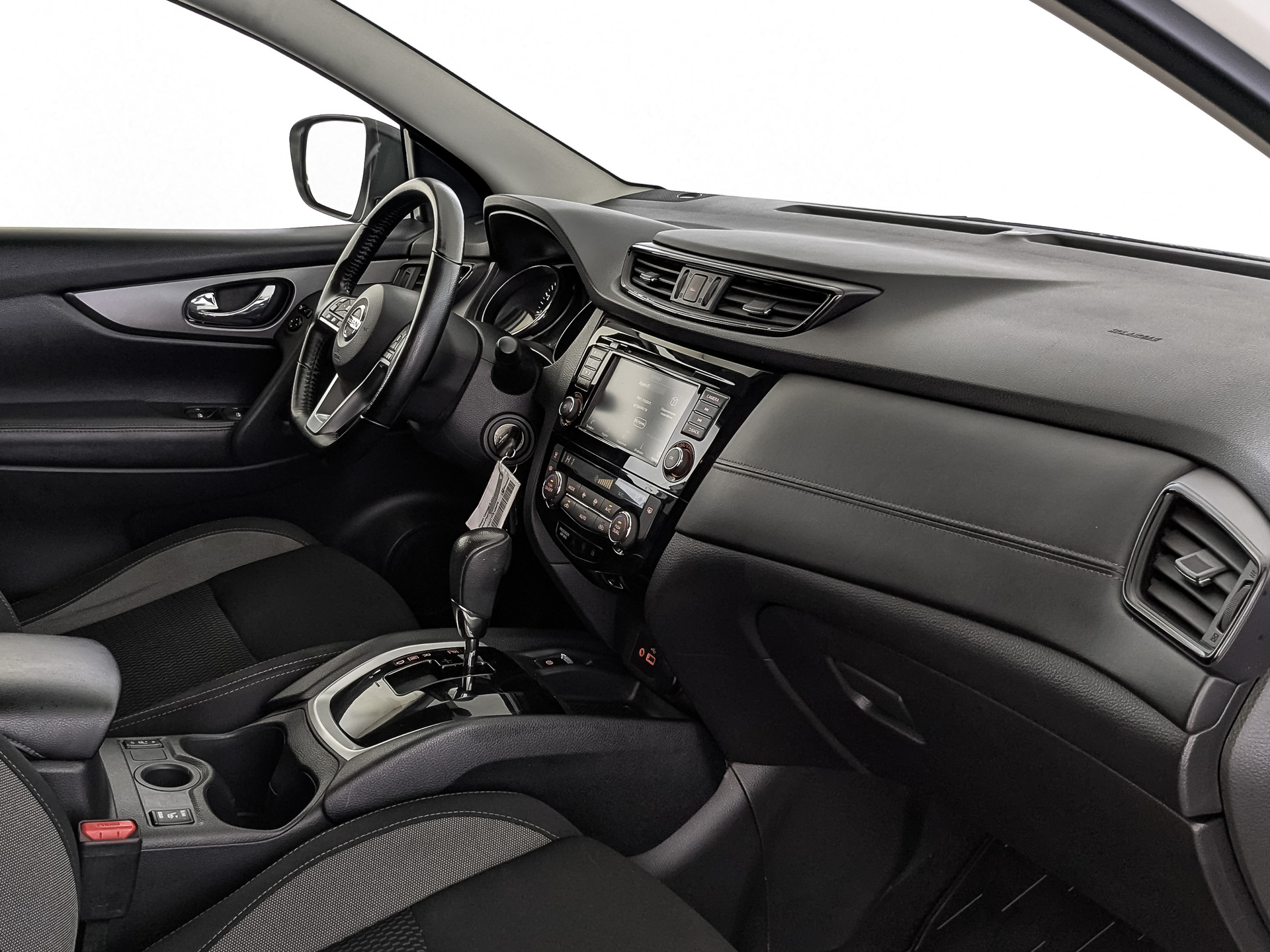 NISSAN Qashqai 1.20 (115 л.с), автомат, 2021, пробег 84 144 км