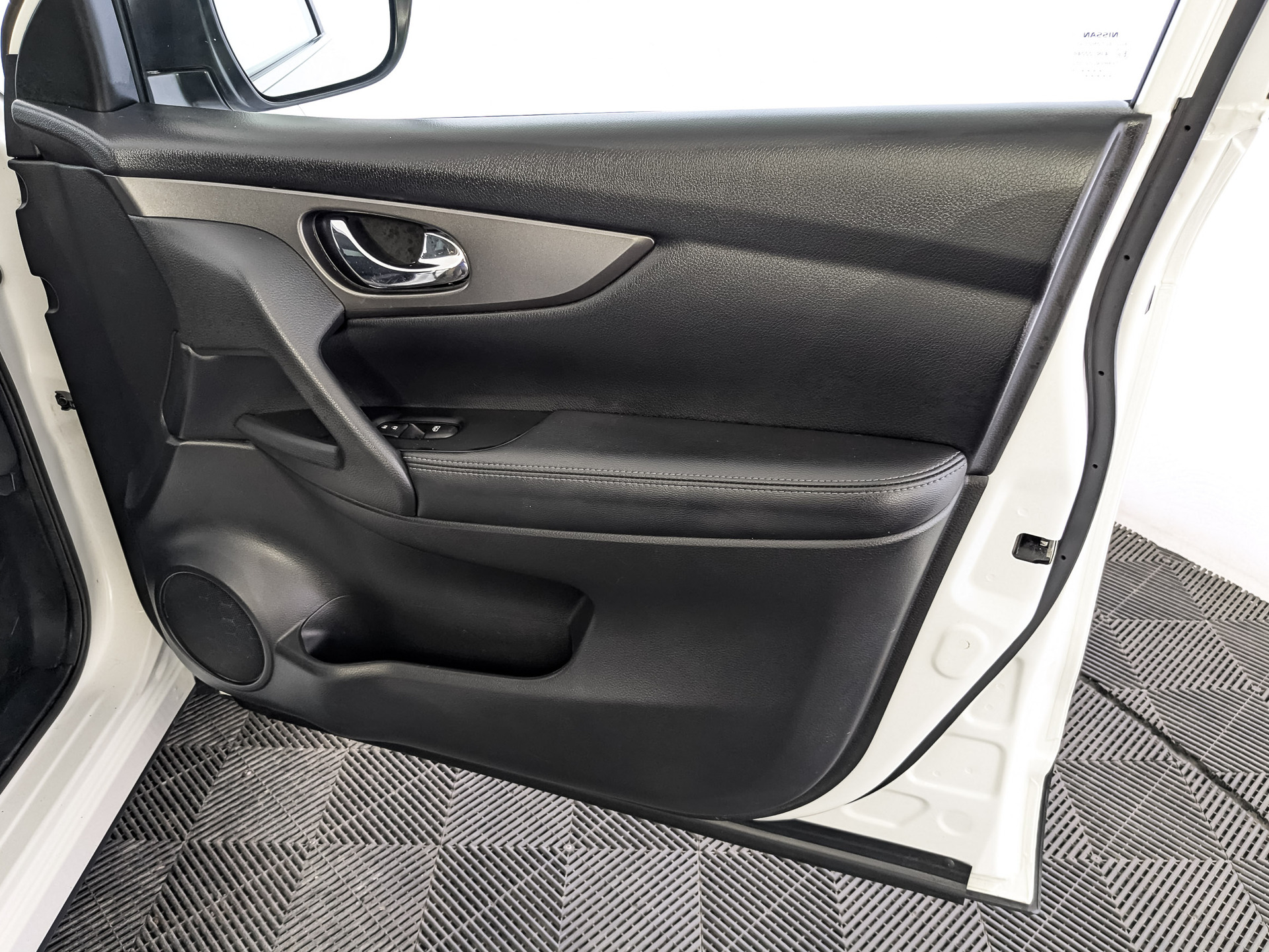 NISSAN Qashqai 1.20 (115 л.с), автомат, 2021, пробег 84 144 км