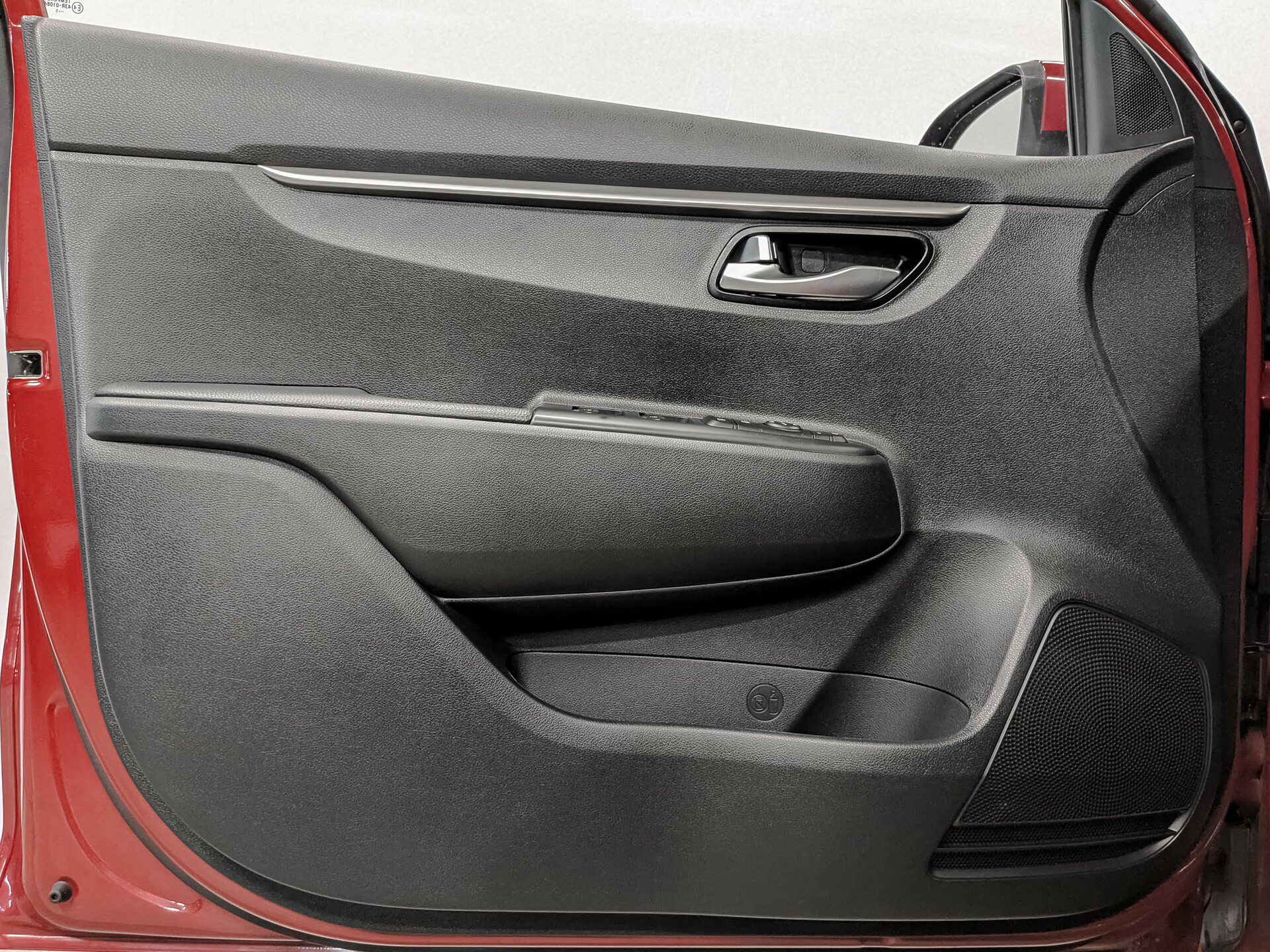 SOLARIS KRX 1.60 (123 л.с), автомат, 2025, пробег 17 652 км