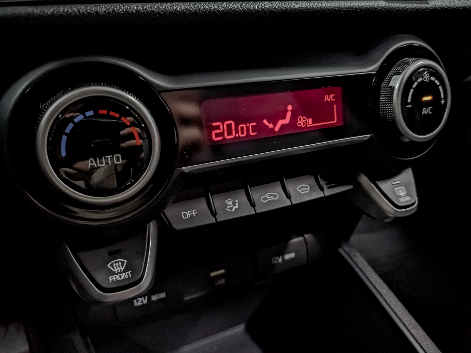 SOLARIS KRX 1.60 (123 л.с), автомат, 2025, пробег 17 652 км