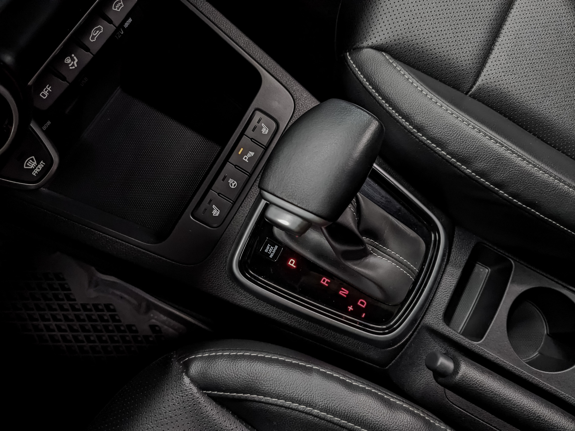 SOLARIS KRX 1.60 (123 л.с), автомат, 2025, пробег 17 652 км