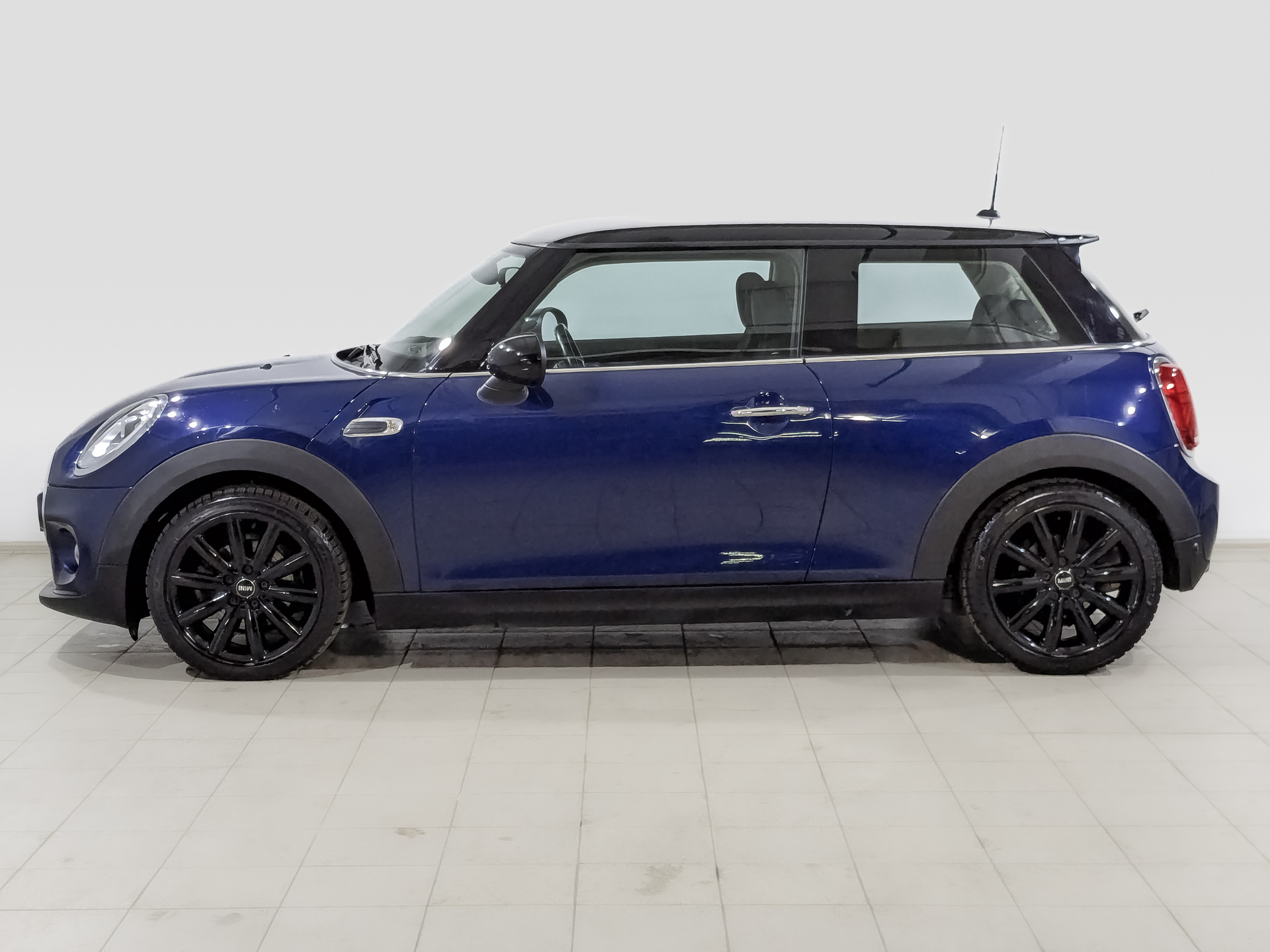MINI Cooper 1.50 (136 л.с), автомат, 2018, пробег 100 450 км