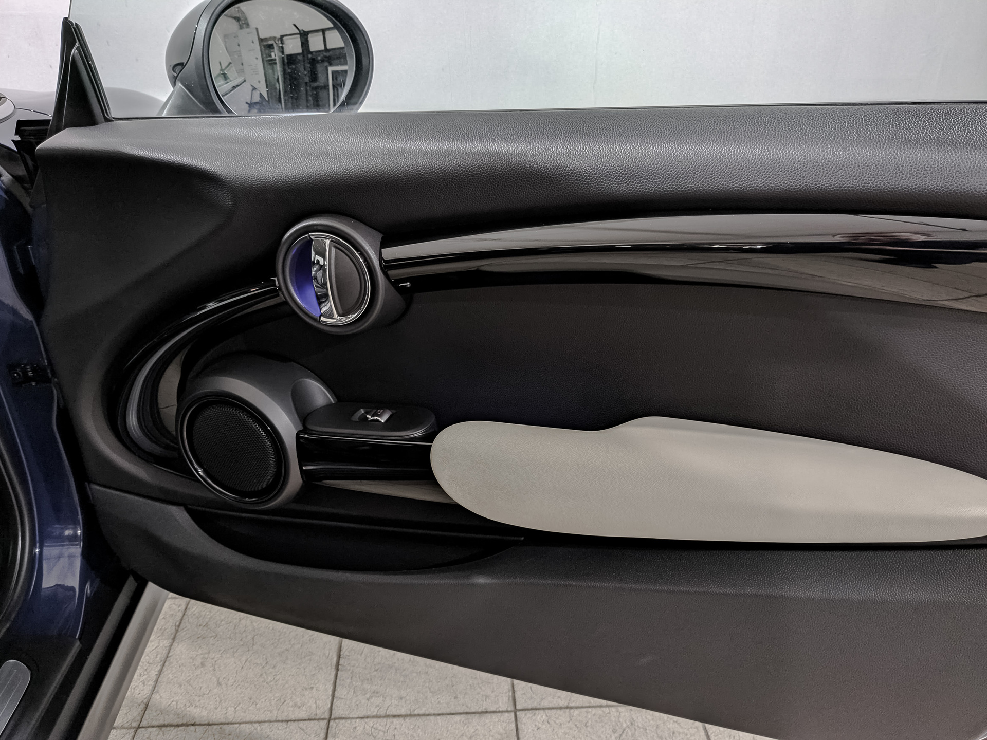 MINI Cooper 1.50 (136 л.с), автомат, 2018, пробег 100 450 км