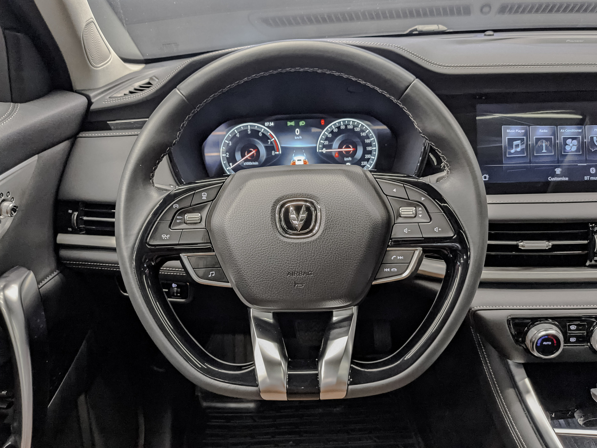 CHANGAN CS95 2.00 (224 л.с), автомат, 2023, пробег 48 872 км
