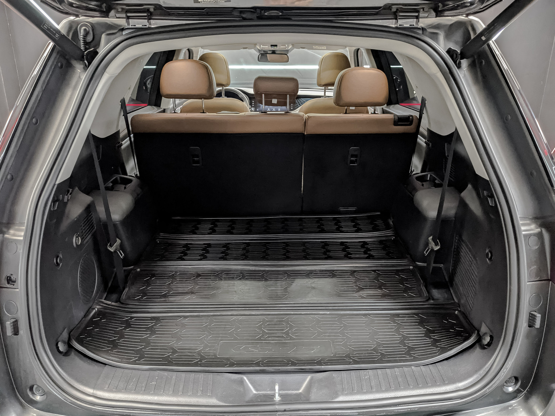 CHANGAN CS95 2.00 (224 л.с), автомат, 2023, пробег 48 872 км