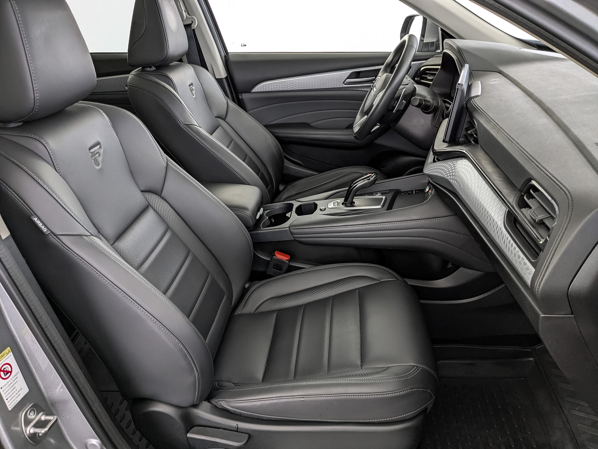 HAVAL F7 2.00 (190 л.с), автомат, 2023, пробег 48 969 км