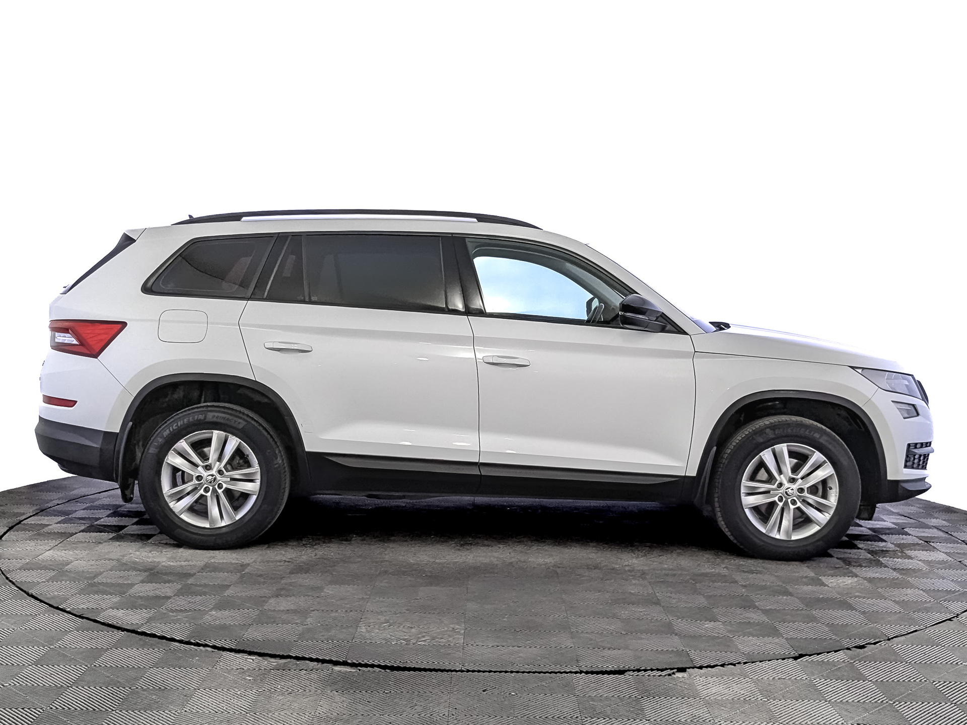 SKODA Kodiaq 1.40 (150 л.с), автомат, 2018, пробег 149 866 км