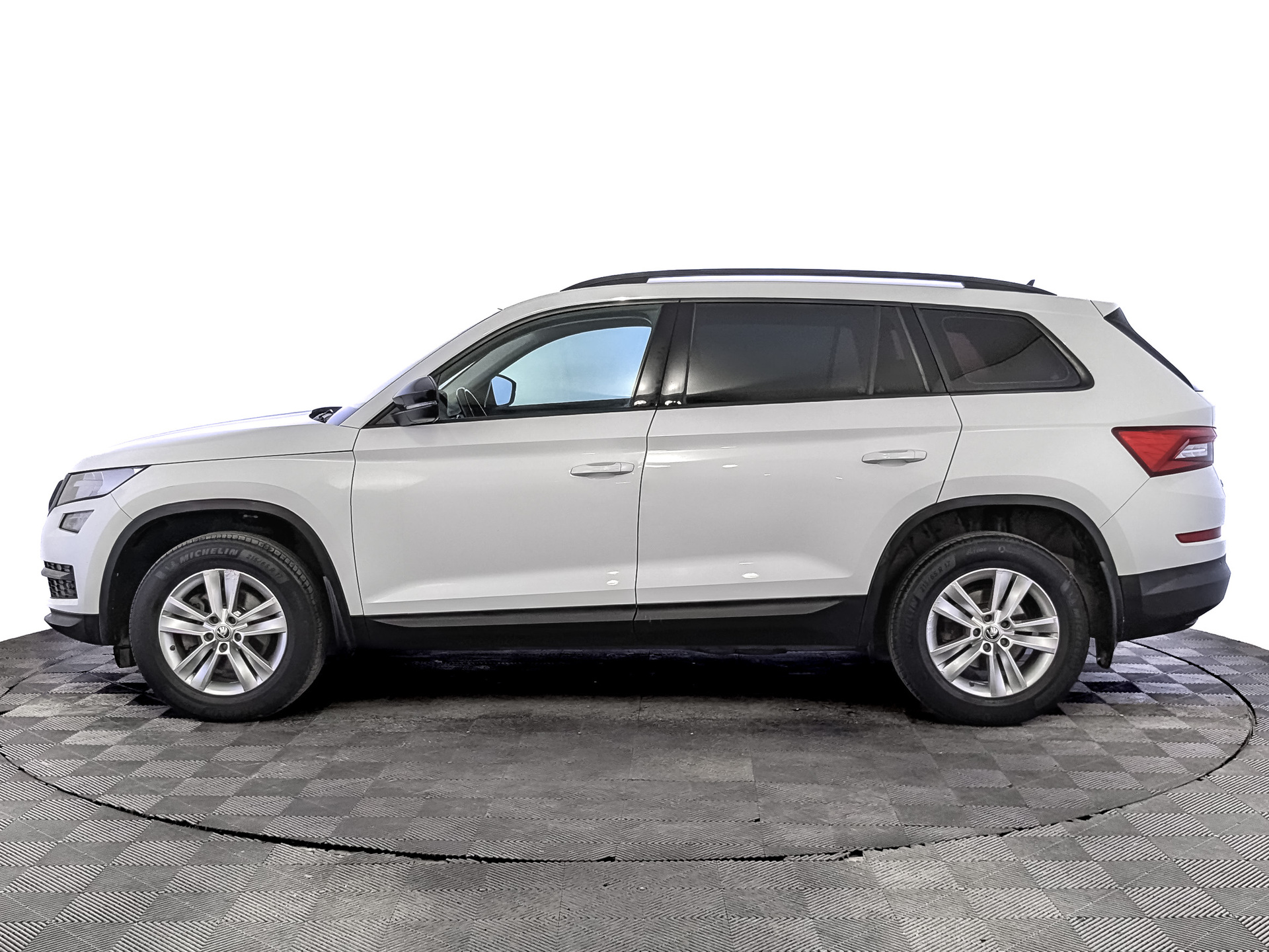 SKODA Kodiaq 1.40 (150 л.с), автомат, 2018, пробег 149 866 км