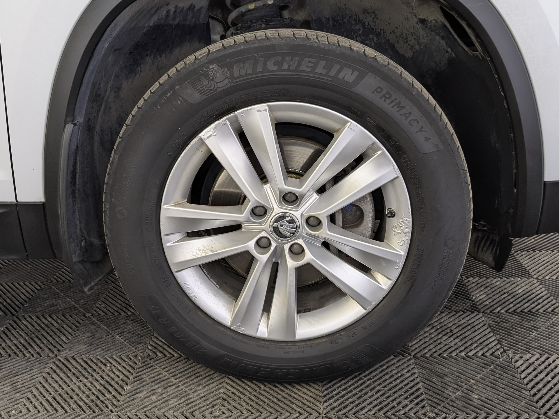 SKODA Kodiaq 1.40 (150 л.с), автомат, 2018, пробег 149 866 км