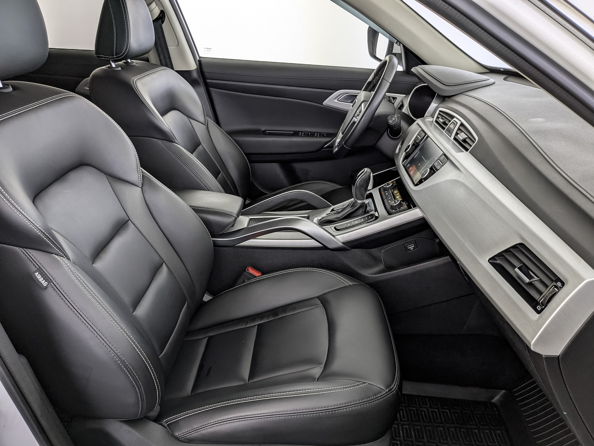 GEELY Atlas 2.40 (149 л.с), автомат, 2021, пробег 72 192 км
