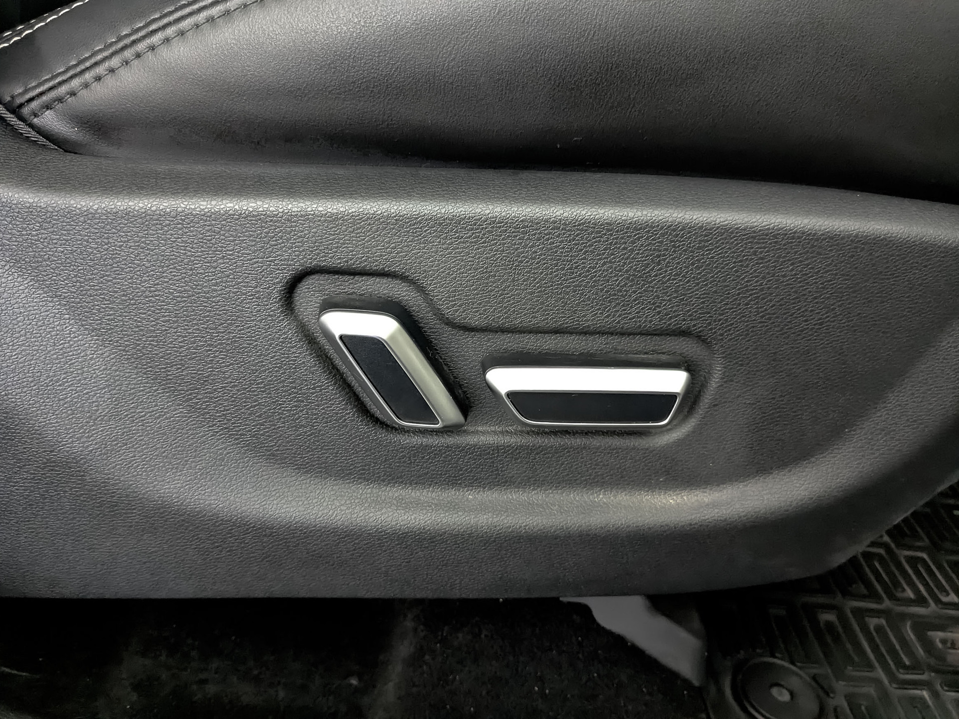 GEELY Atlas 2.40 (149 л.с), автомат, 2021, пробег 72 192 км