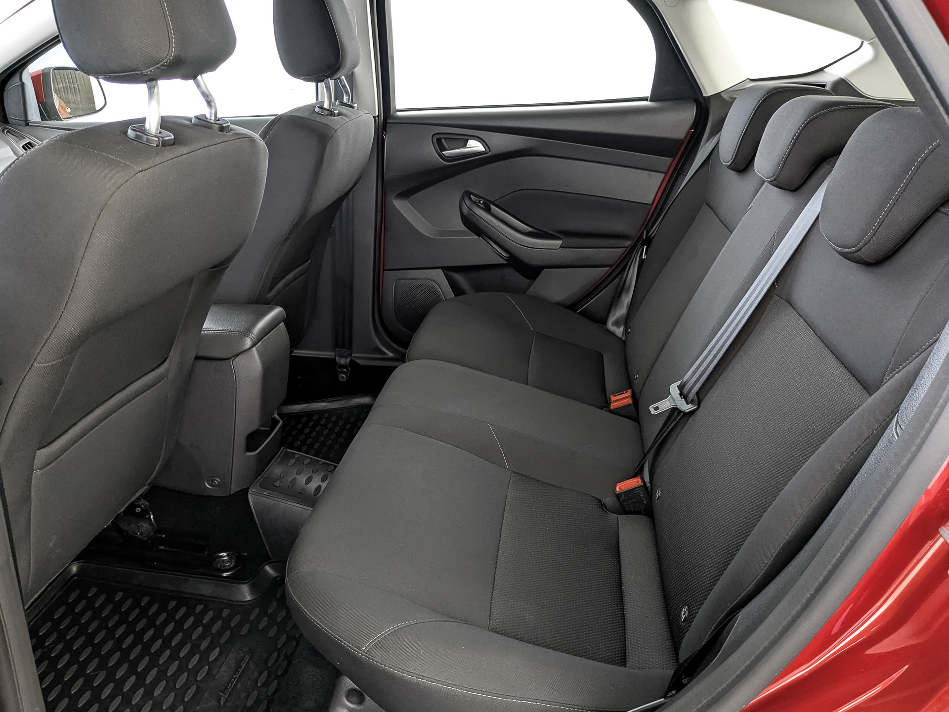 FORD Focus 1.60 (125 л.с), автомат, 2016, пробег 67 234 км