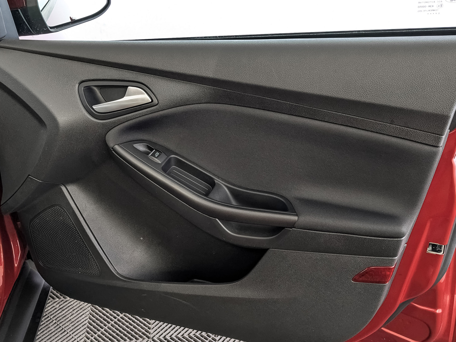 FORD Focus 1.60 (125 л.с), автомат, 2016, пробег 67 234 км
