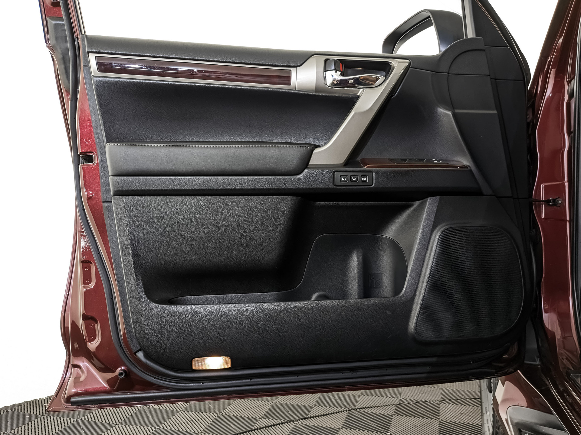 LEXUS GX 4.60 (296 л.с), автомат, 2016, пробег 136 866 км