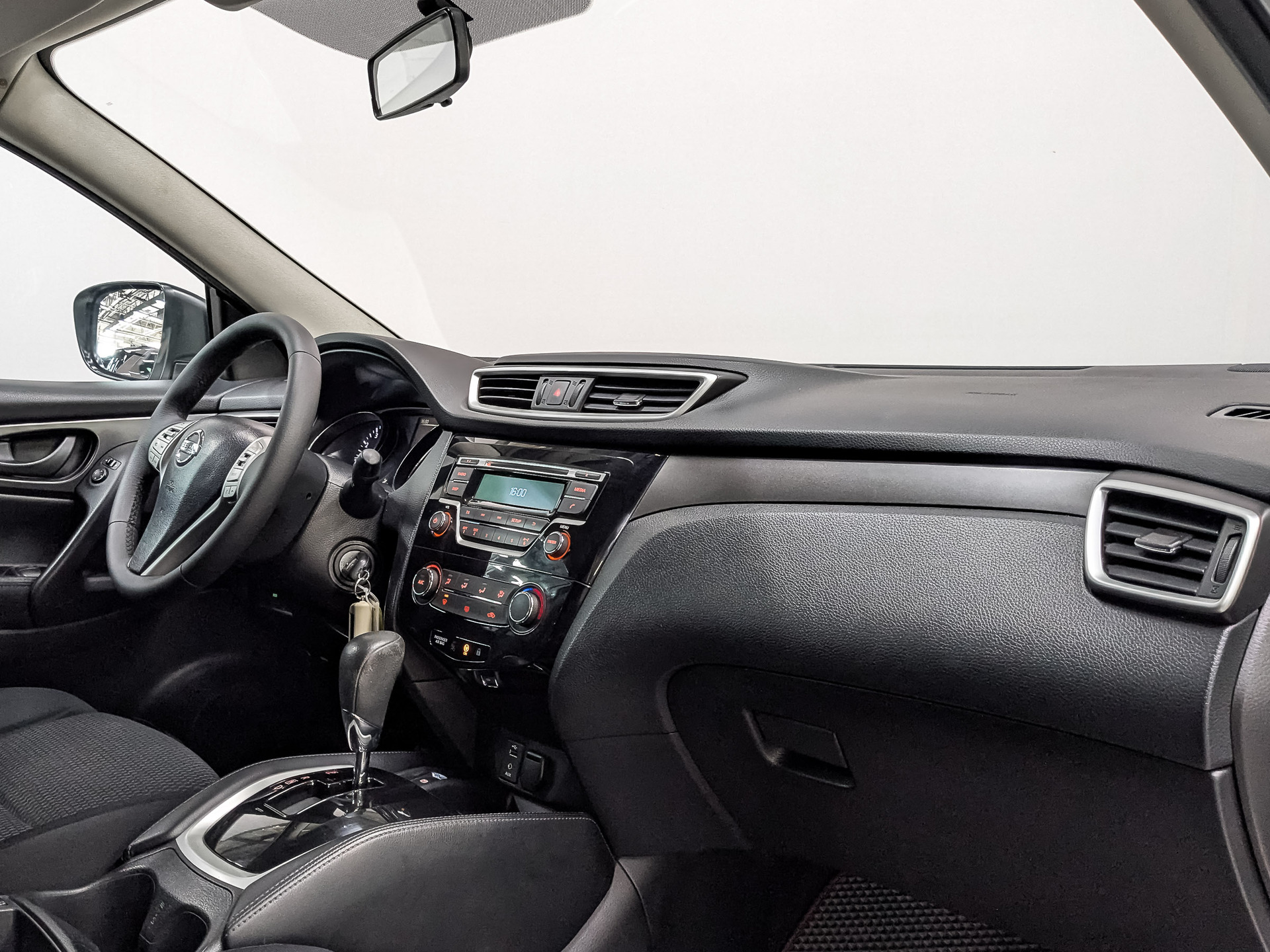 NISSAN Qashqai 2.00 (144 л.с), автомат, 2016, пробег 144 364 км